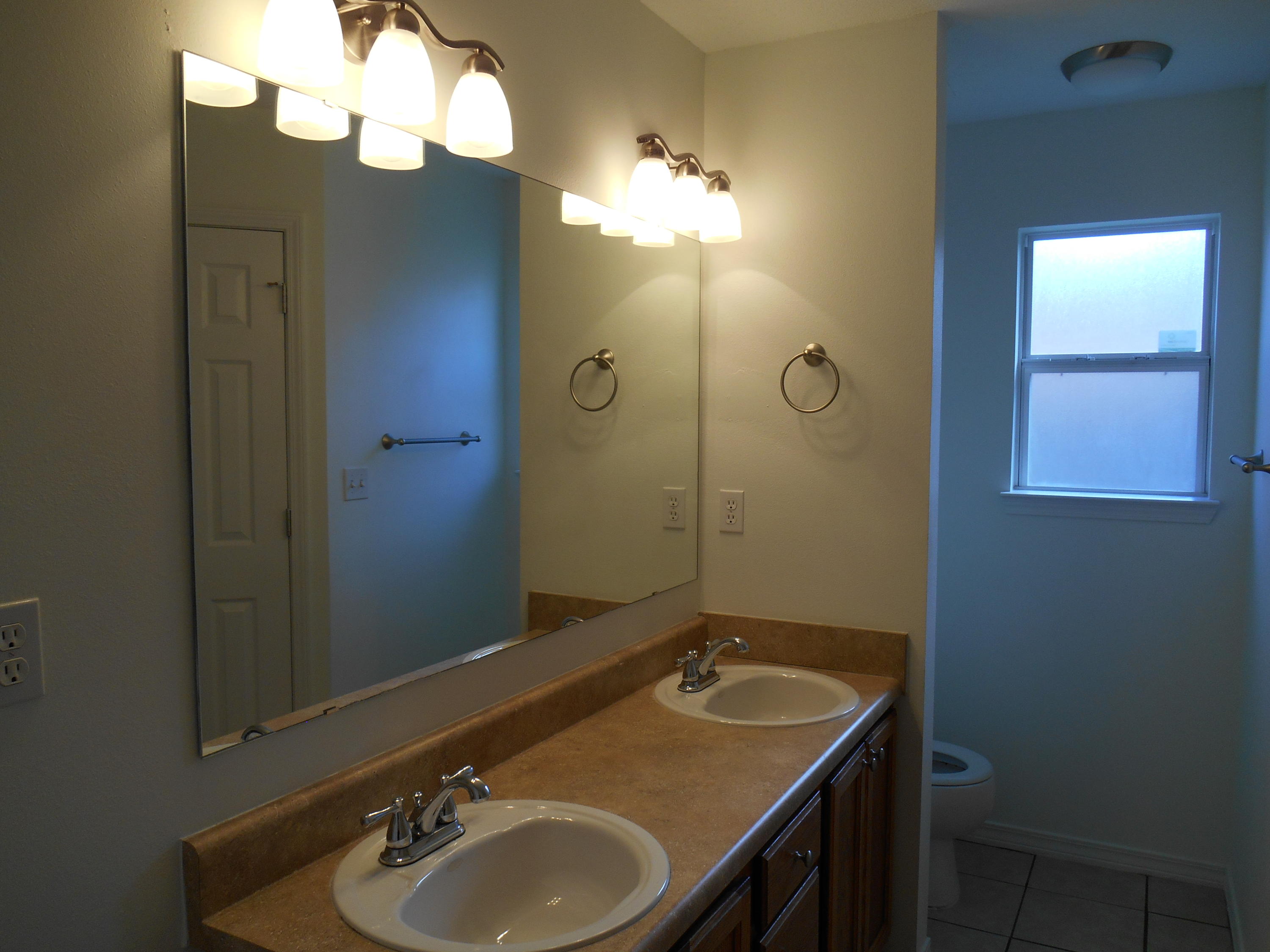 REDSTONE ESTATES - Residential Lease