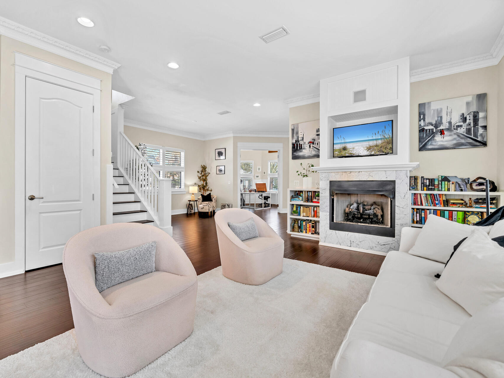 SOVEREIGN ISLE S/D - Residential