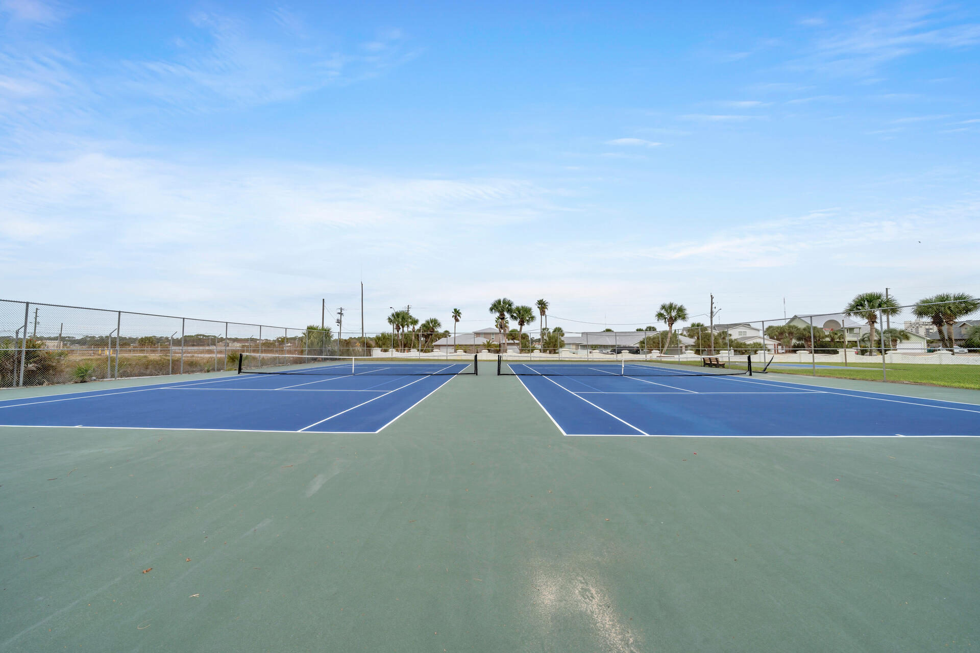 EL MATADOR CONDO - Residential