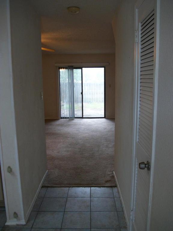 2 bedroom 2 bath unit. Community has a nice pool. Close to the Beaches of Okaloosa Island.Owner will consider small pet less then 30 pds. with a $250 non refundable pet fee & a $250 refundable pet fee.Nice updated kitchen,Full bath and living room/dining room downstairs and large bedrooms up with laundry.Available 06/18/2018