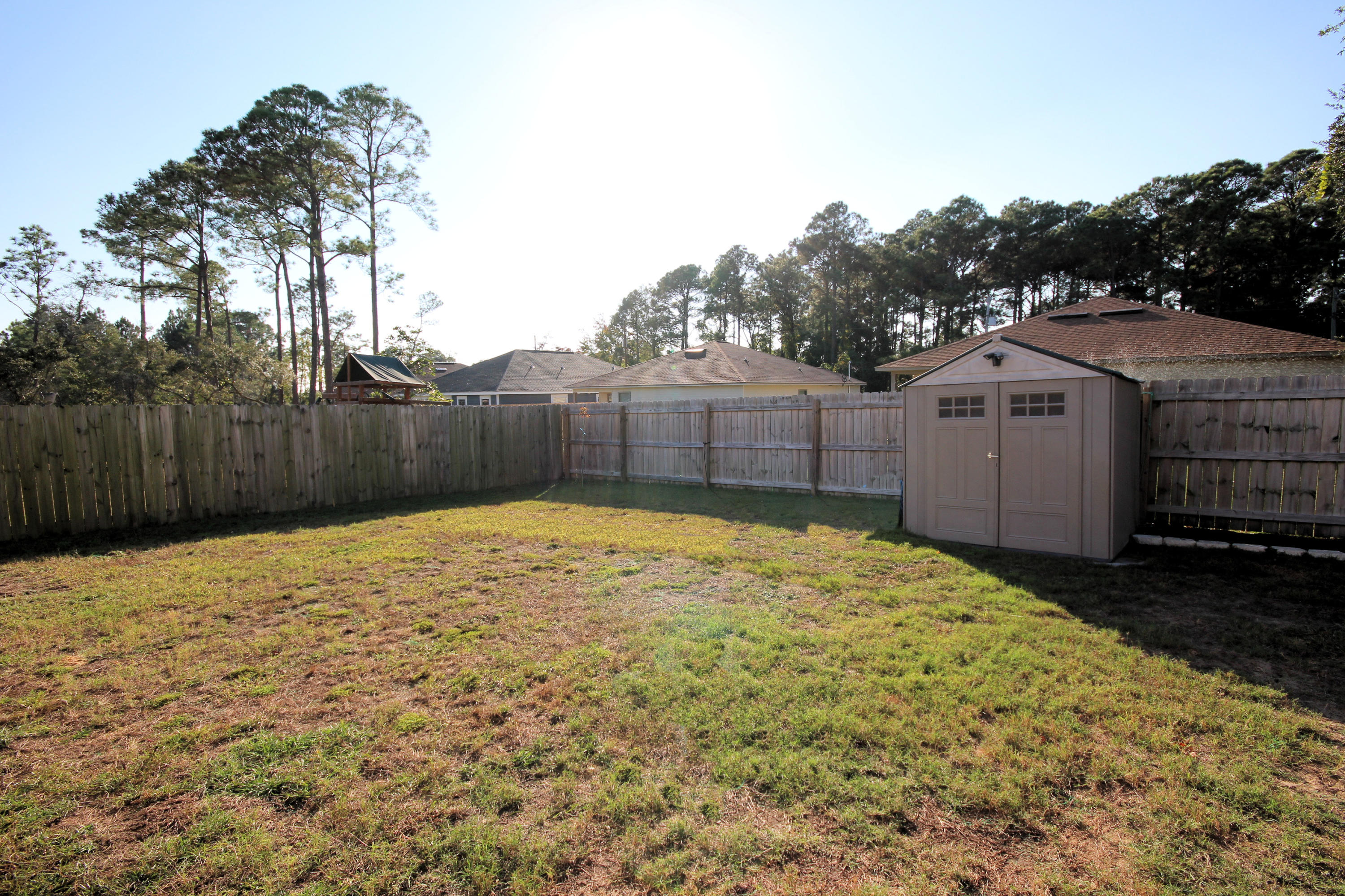 NAVARRE S/D 1ST ADDN - Residential