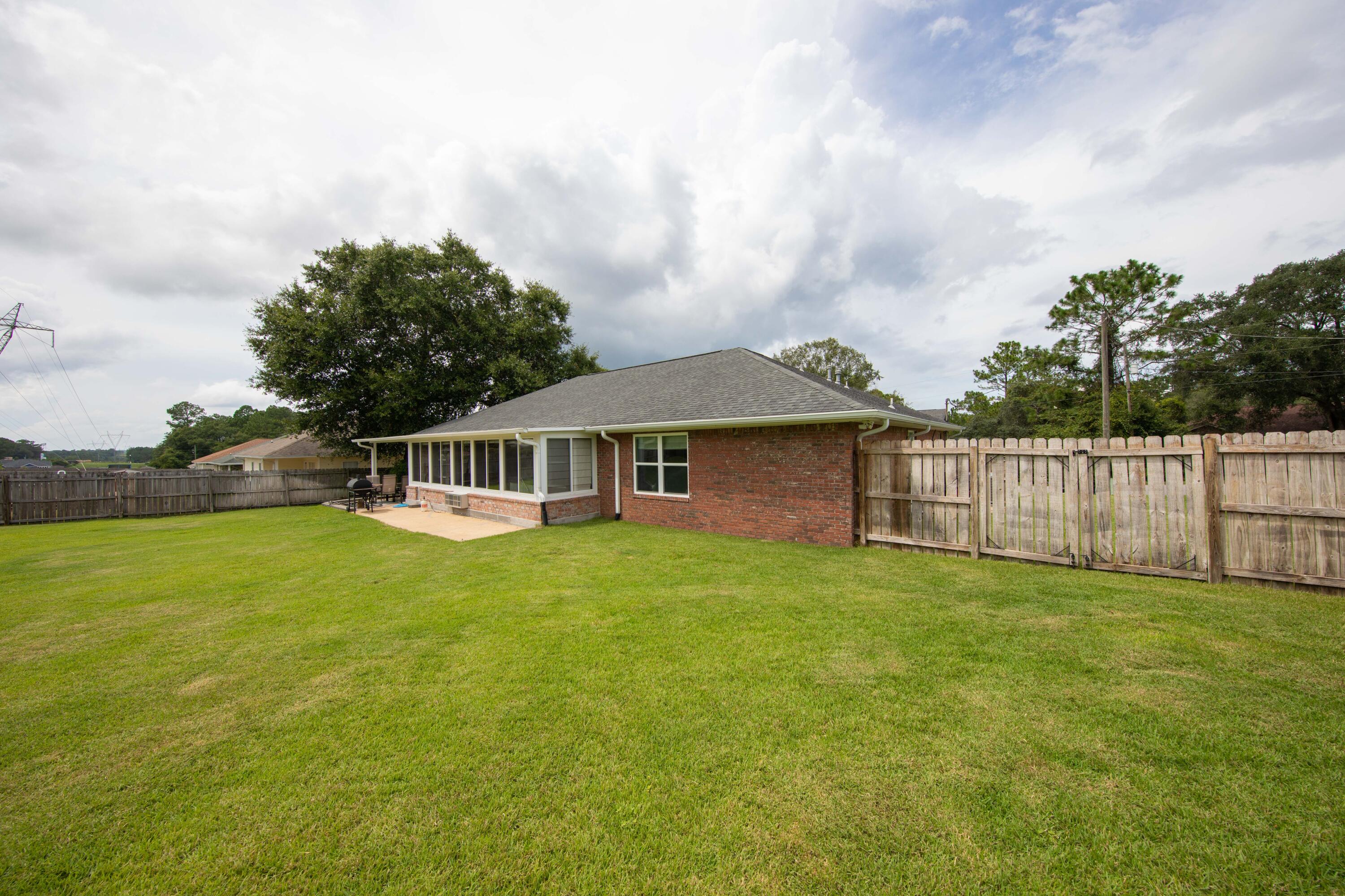 PAGE PLACE 2 - Residential