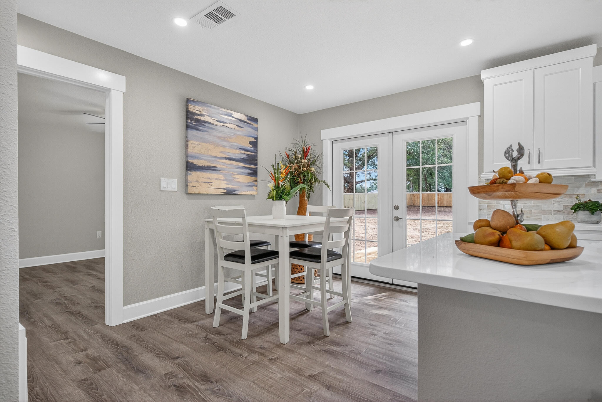 CRESTVIEW - Residential