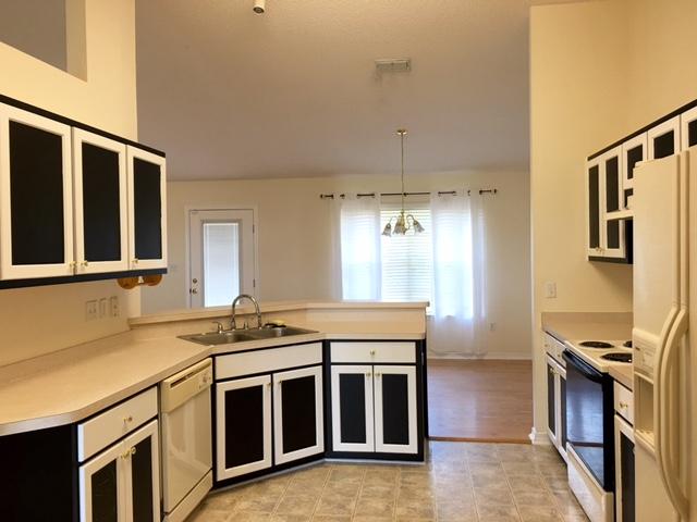 FOXWOOD ADDITION S/D - Residential Lease