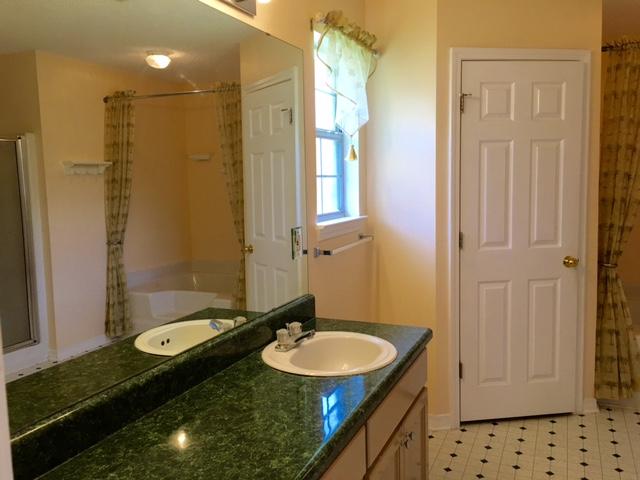 FOXWOOD ADDITION S/D - Residential Lease