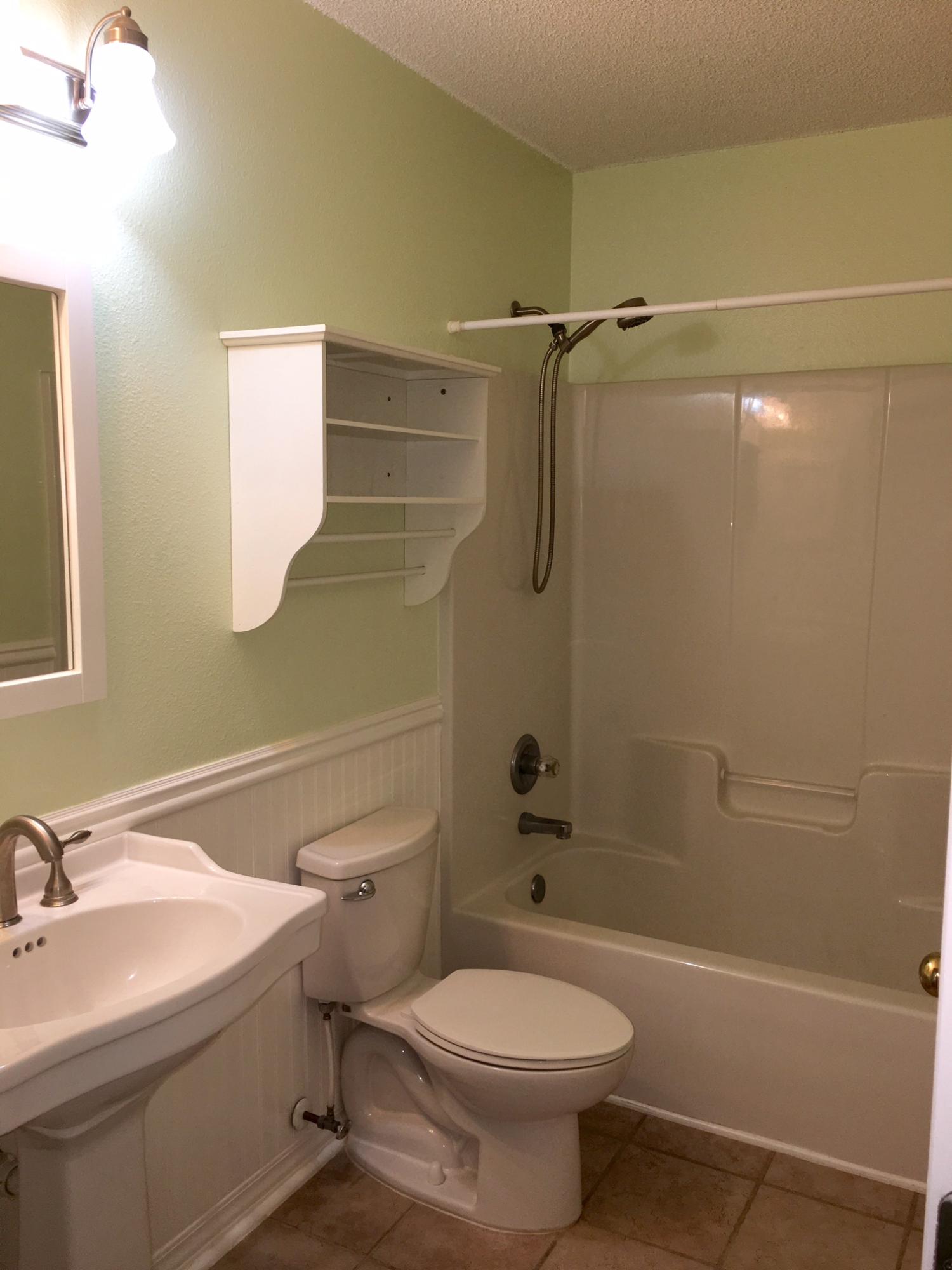 FOXWOOD ADDITION S/D - Residential Lease