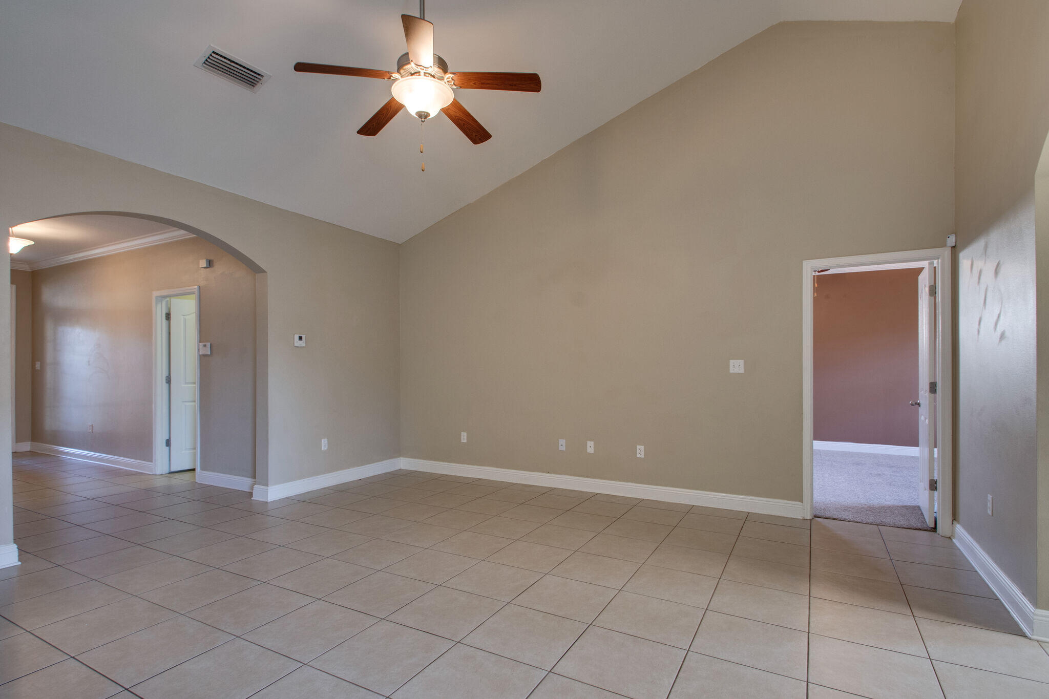 ROLLING RIDGE S/D - Residential Lease