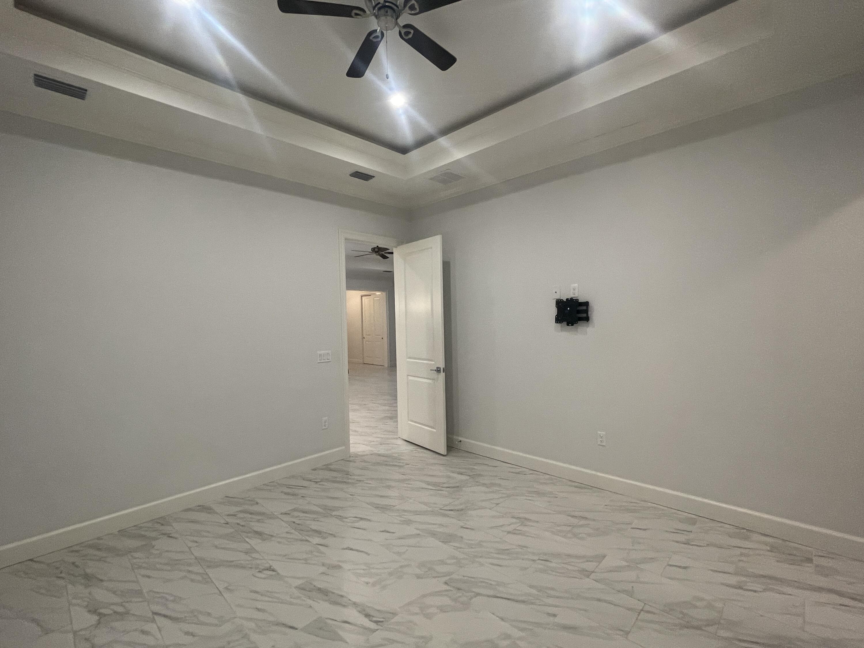 Taylor Farms Lot 6 Blk A - Residential Lease