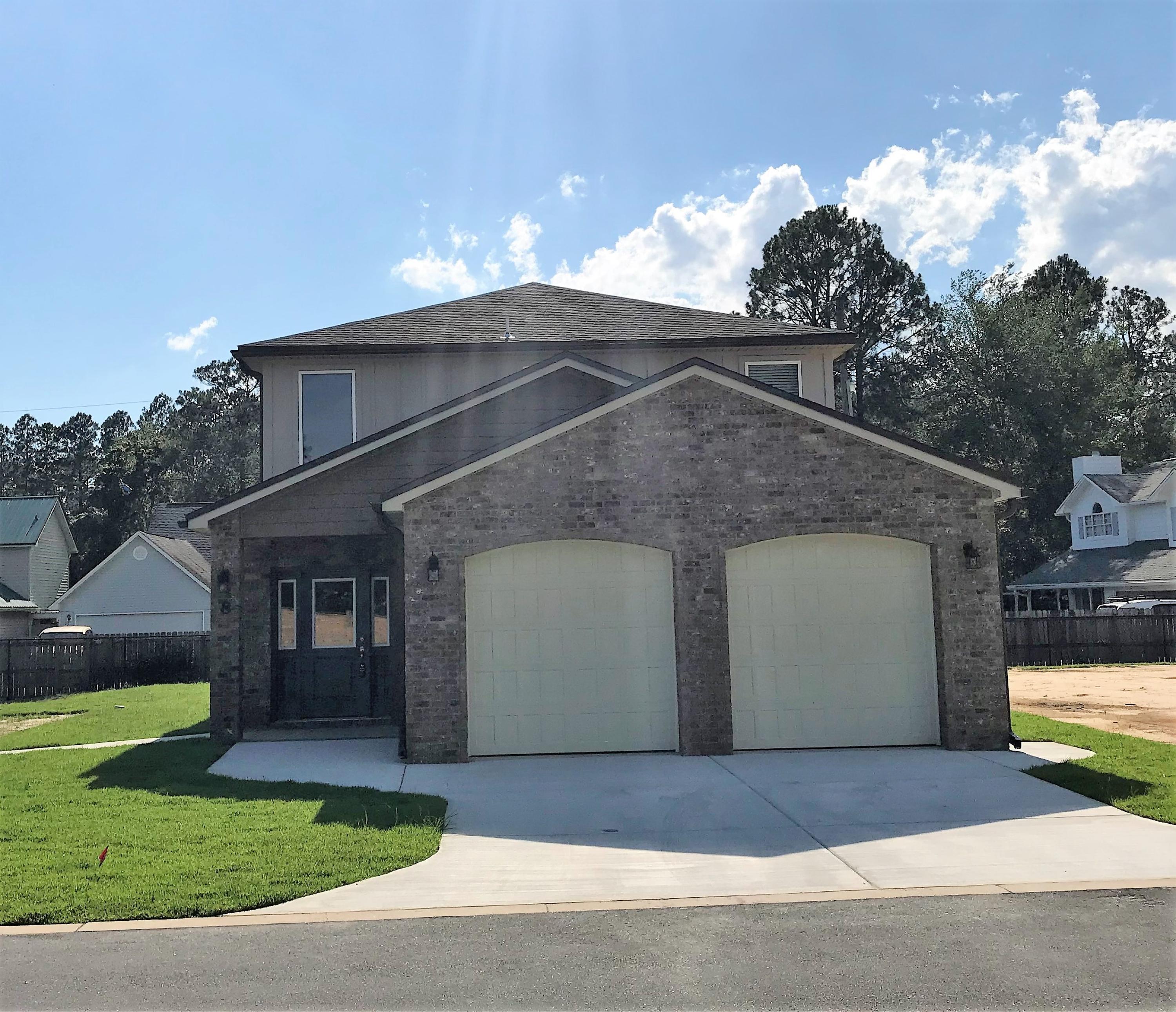 Julian Oaks - Residential Lease