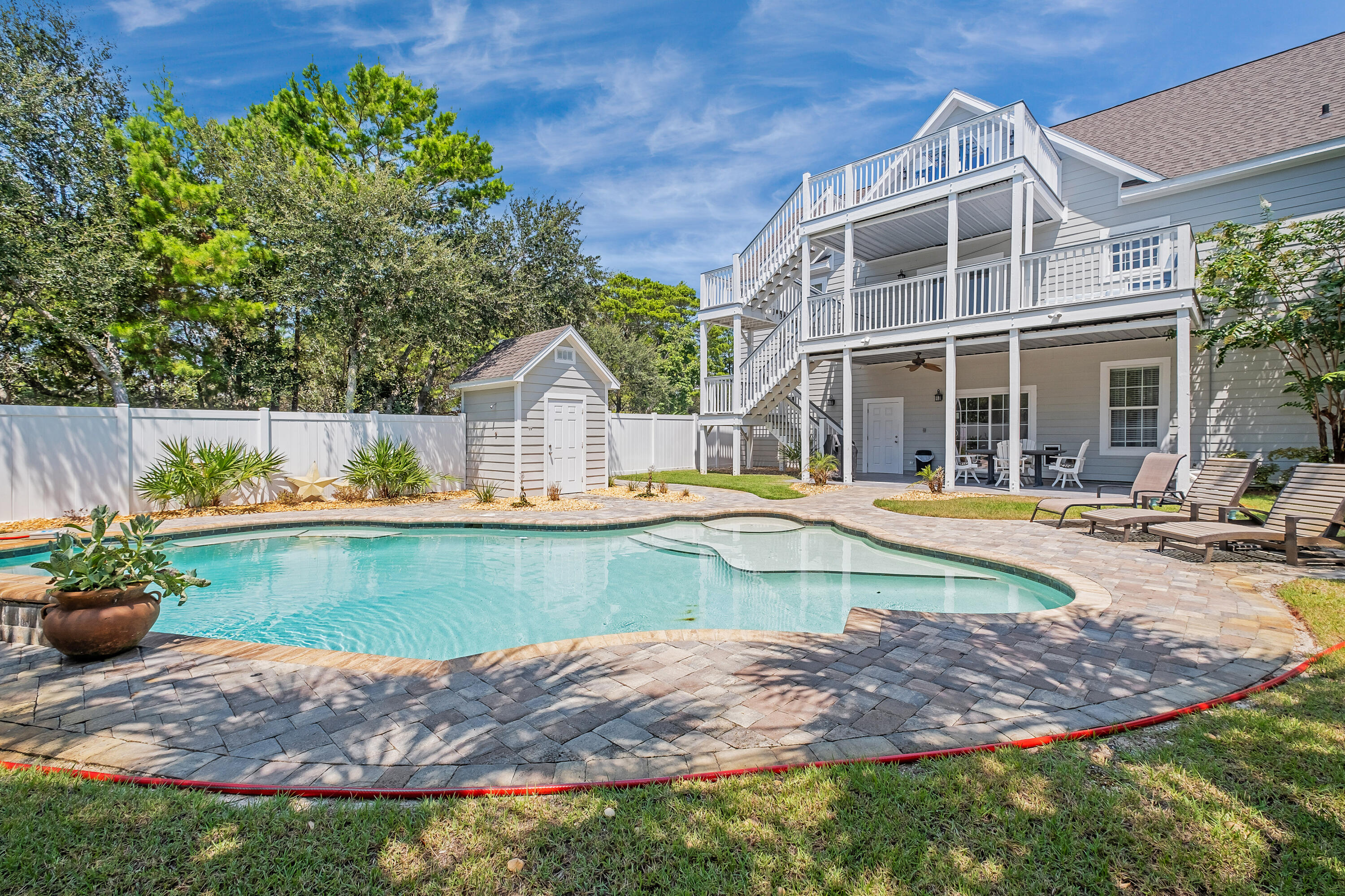 ROLLING DUNES ESTATES UNIT 1 - Residential