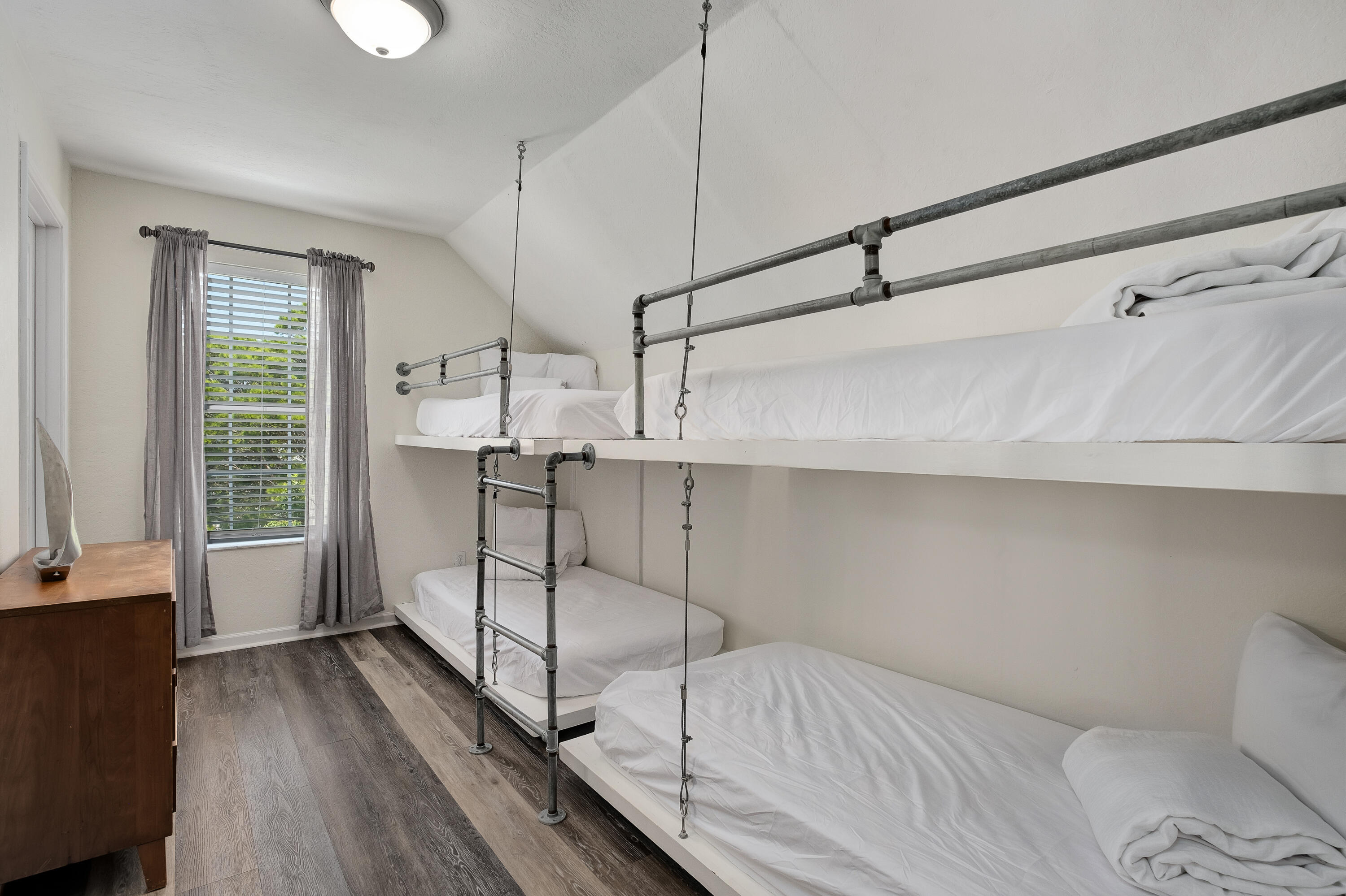ROLLING DUNES ESTATES UNIT 1 - Residential
