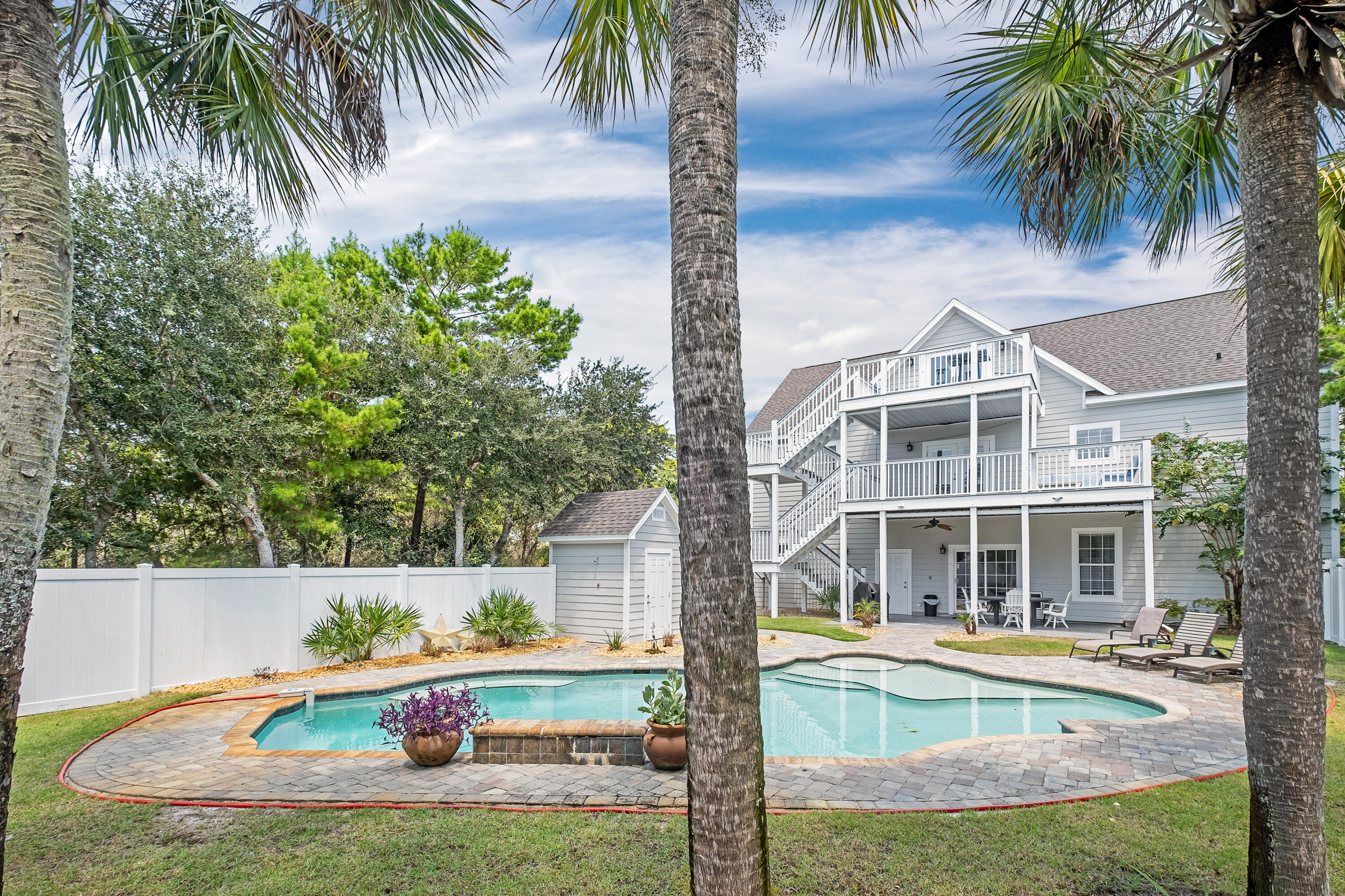 ROLLING DUNES ESTATES UNIT 1 - Residential