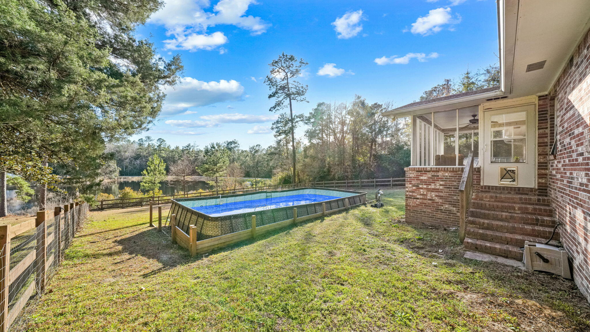PINE HILLS - Residential