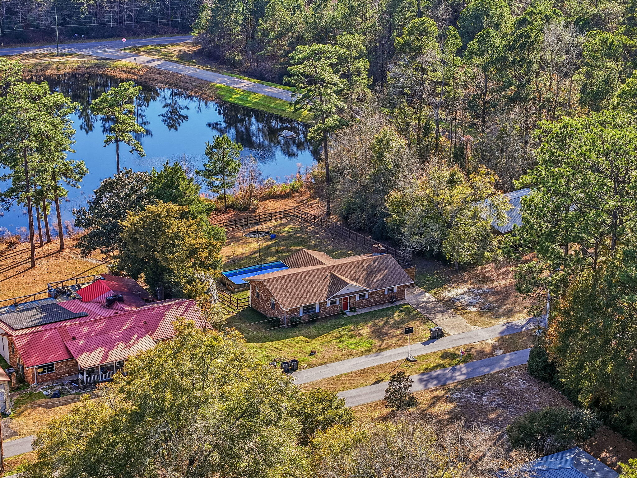 PINE HILLS - Residential