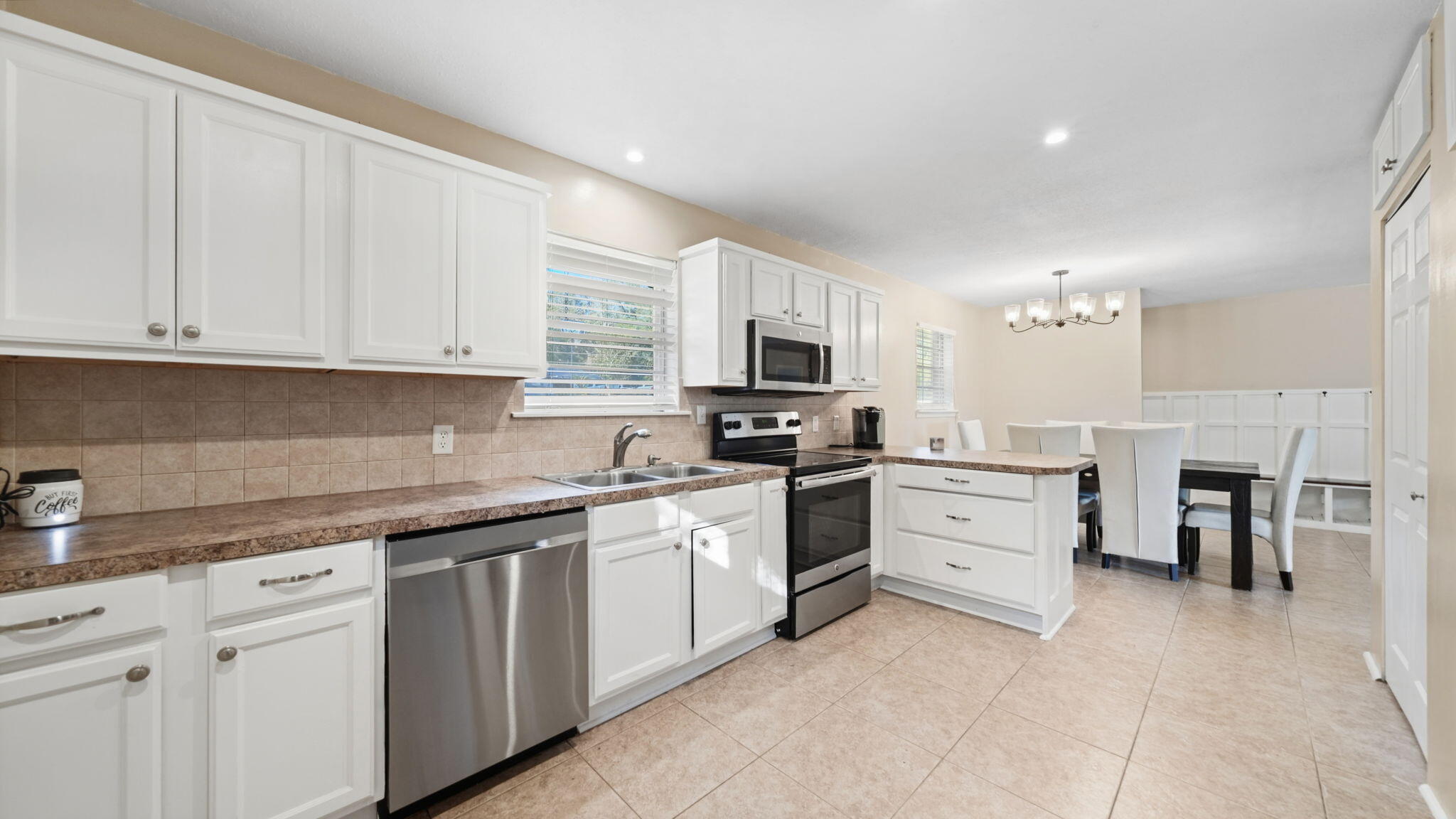 PINE HILLS - Residential