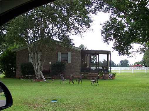 METES & BOUNDS - Residential Lease