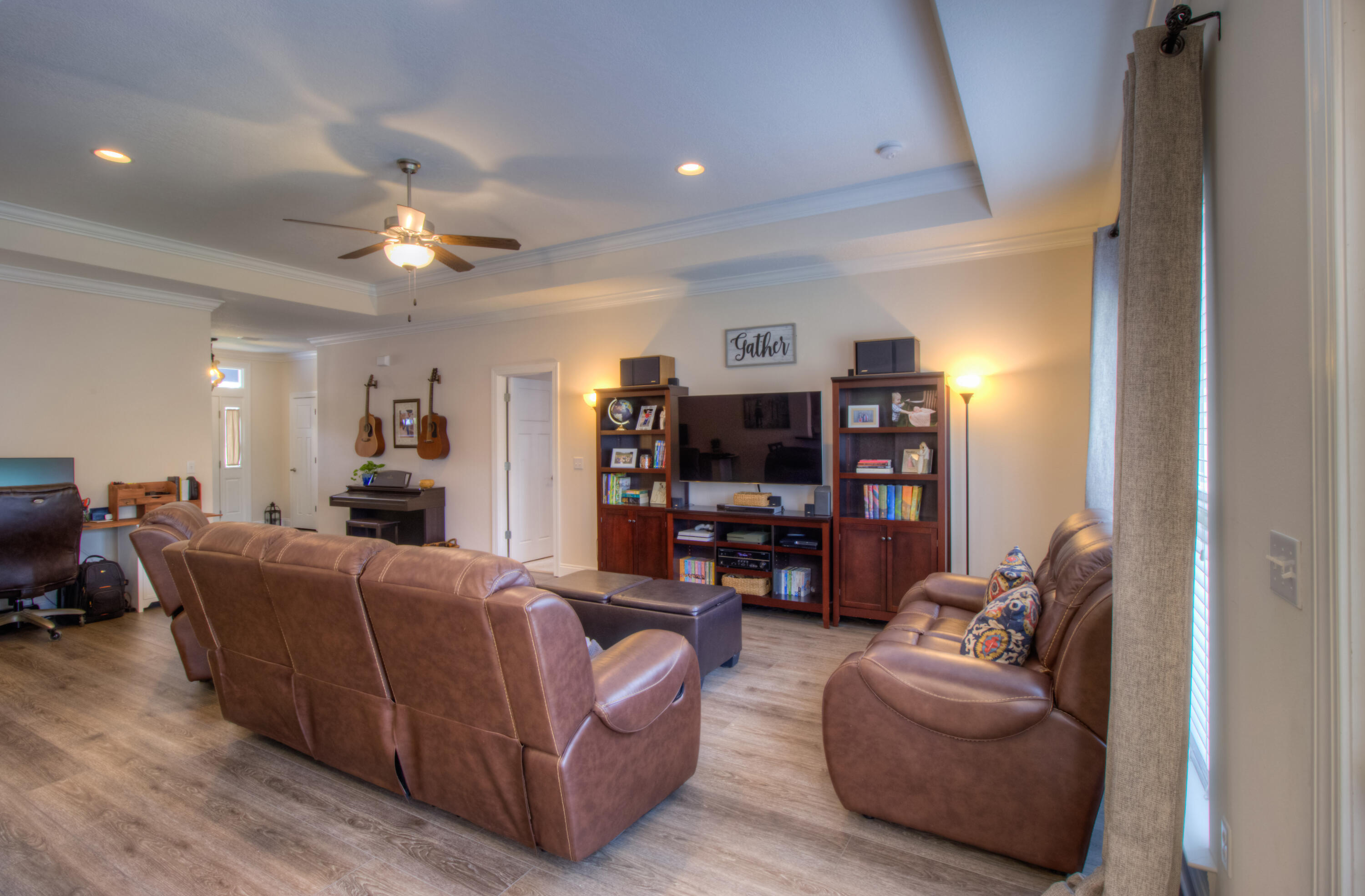 cross creek estates - Residential Lease
