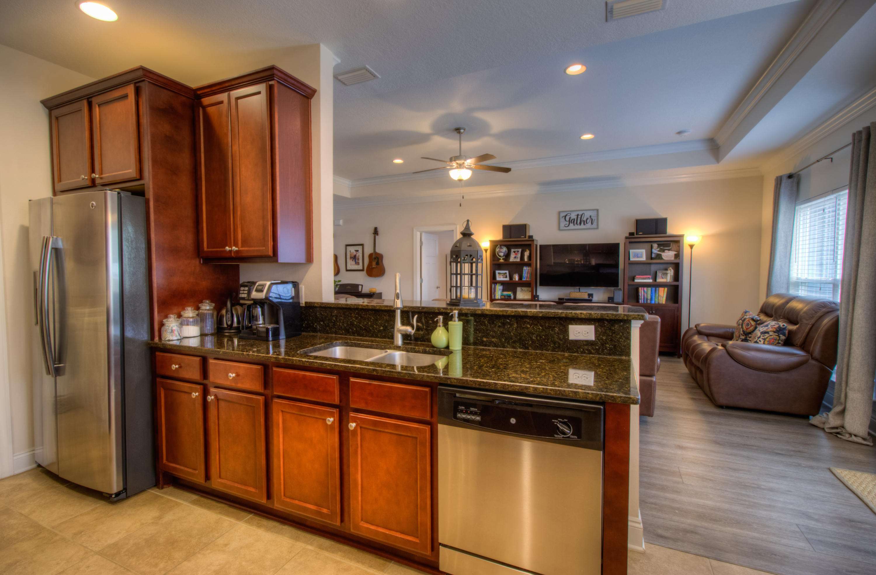 cross creek estates - Residential Lease