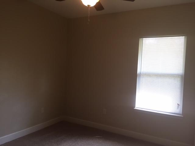 ARBOR LAKE - Residential Lease