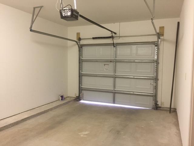 ARBOR LAKE - Residential Lease