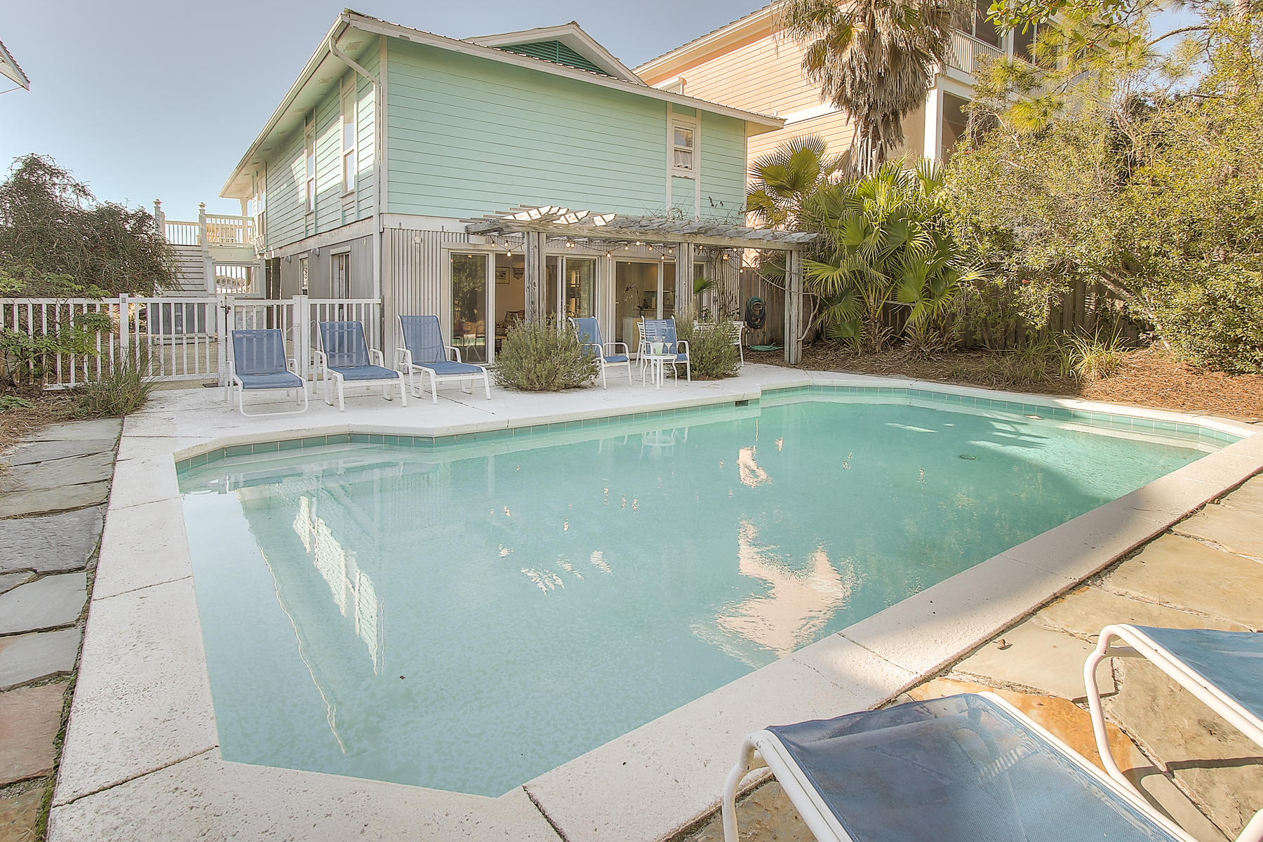GRAYTON BEACH - Residential