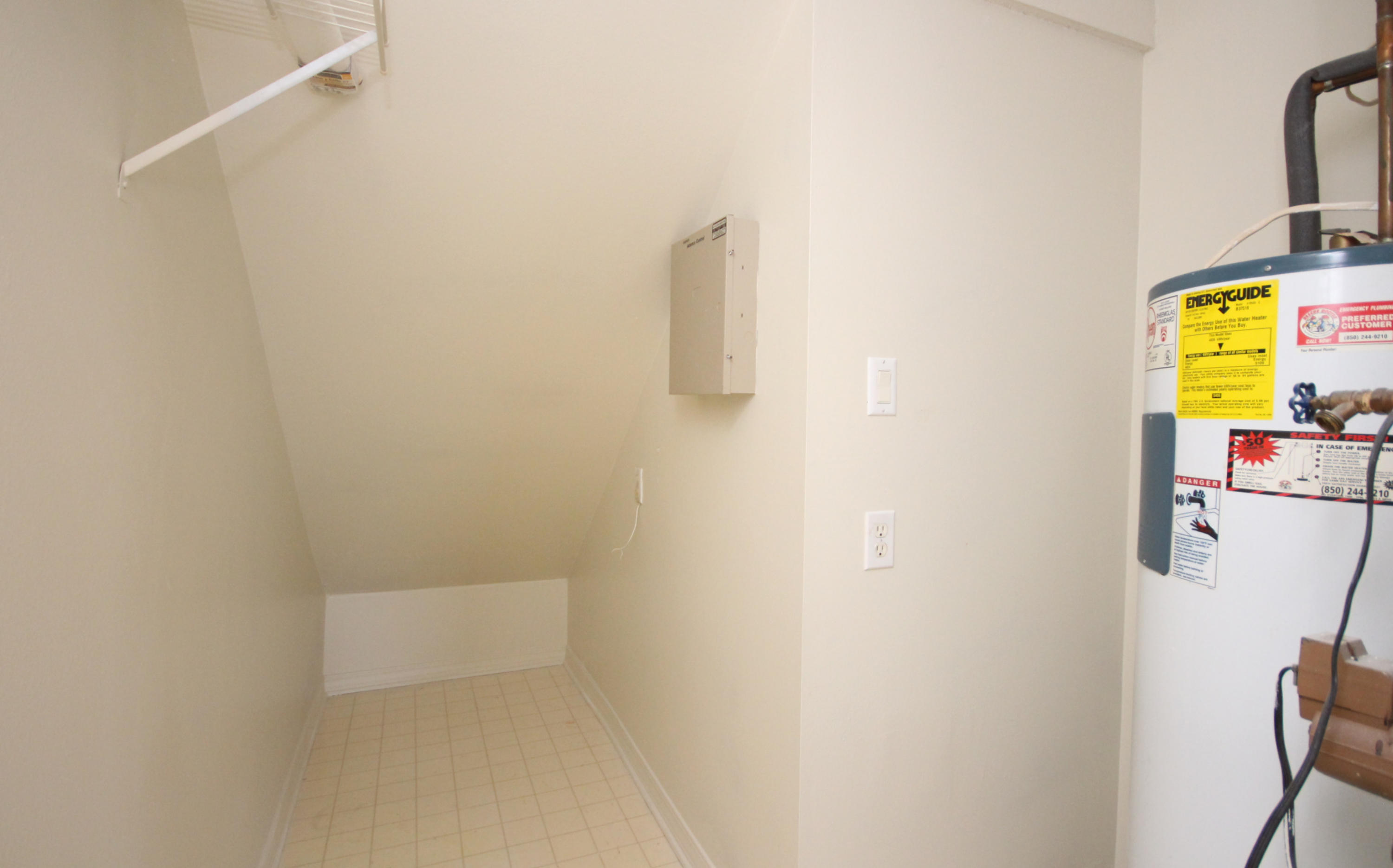 PELICAN COVE T/H - Residential