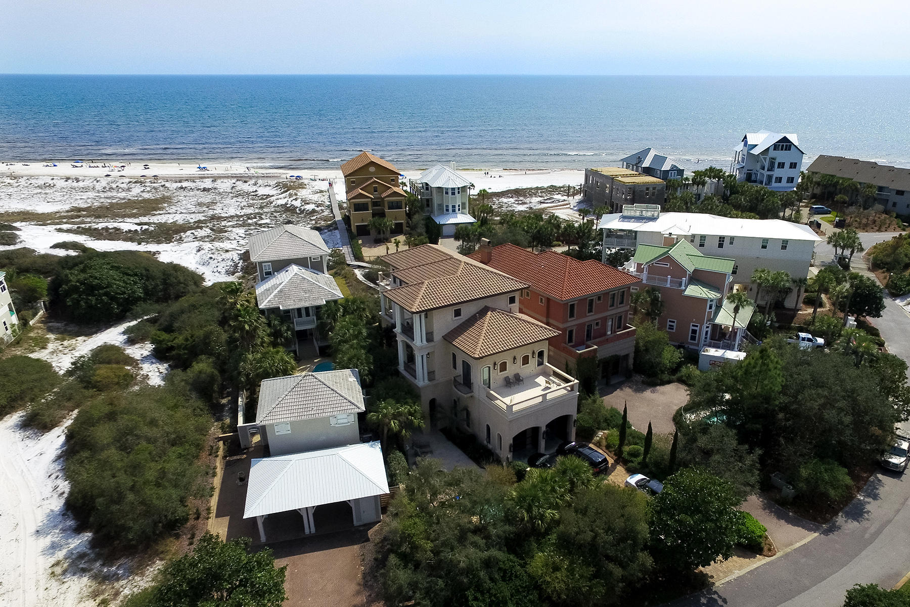 SECLUSION DUNES - Residential
