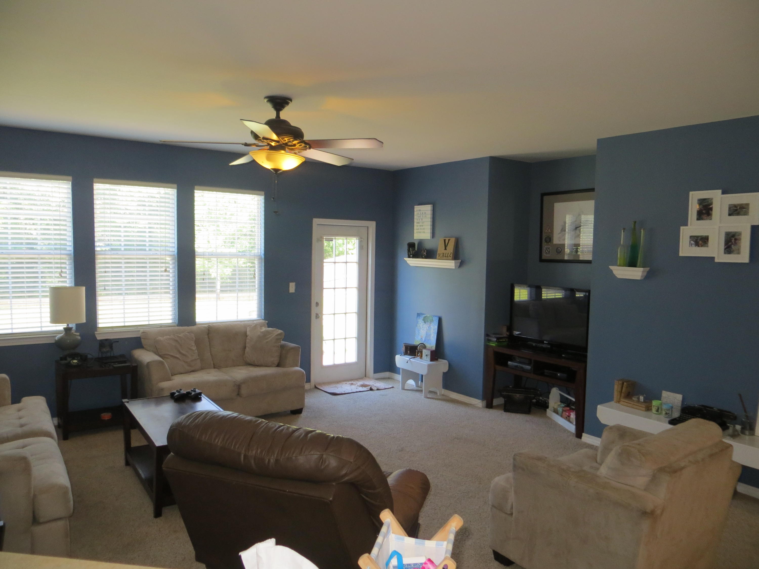 SANDY RIDGE ESTATES - Residential Lease