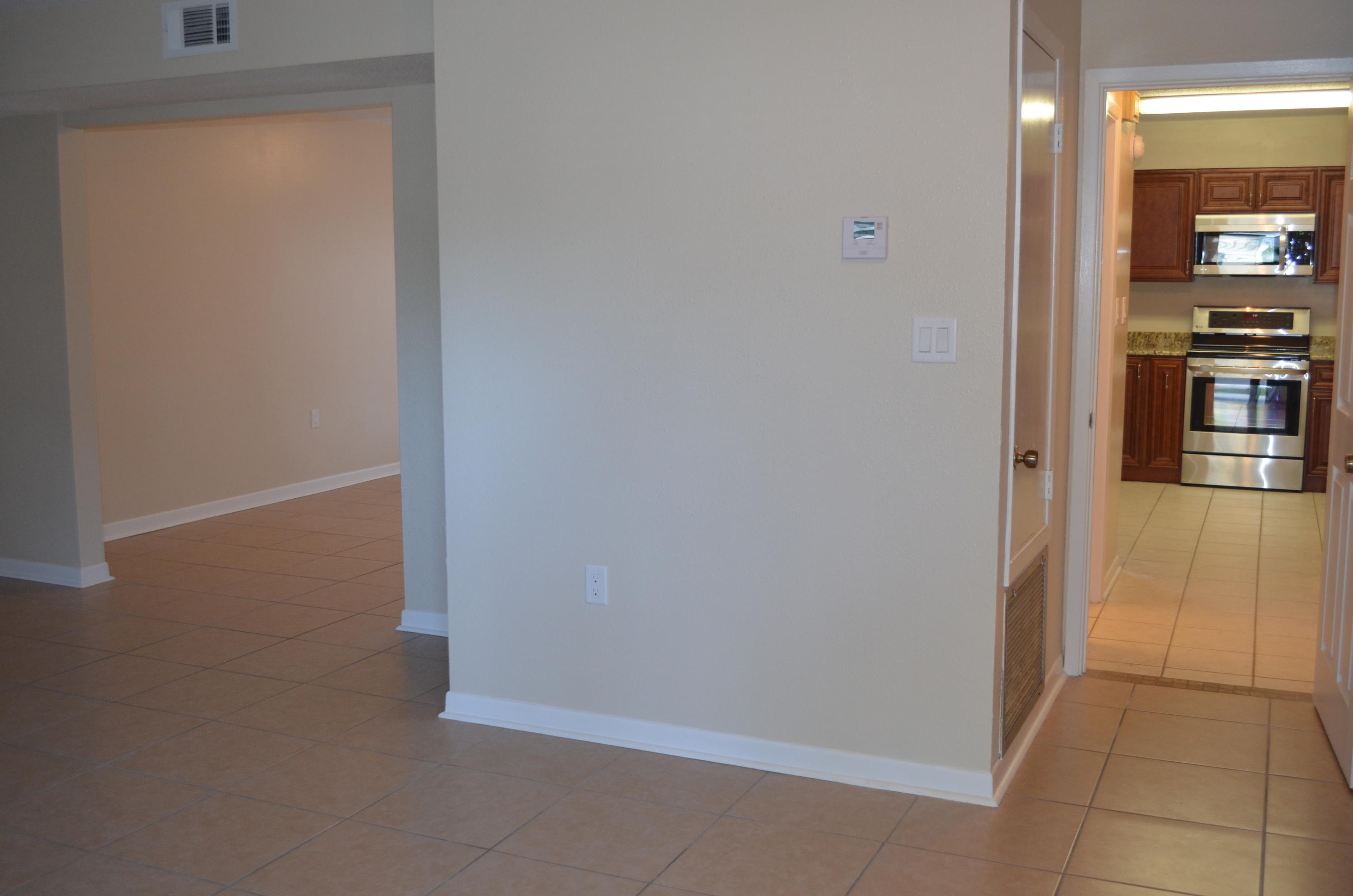 CINCO BAYOU - Residential Lease