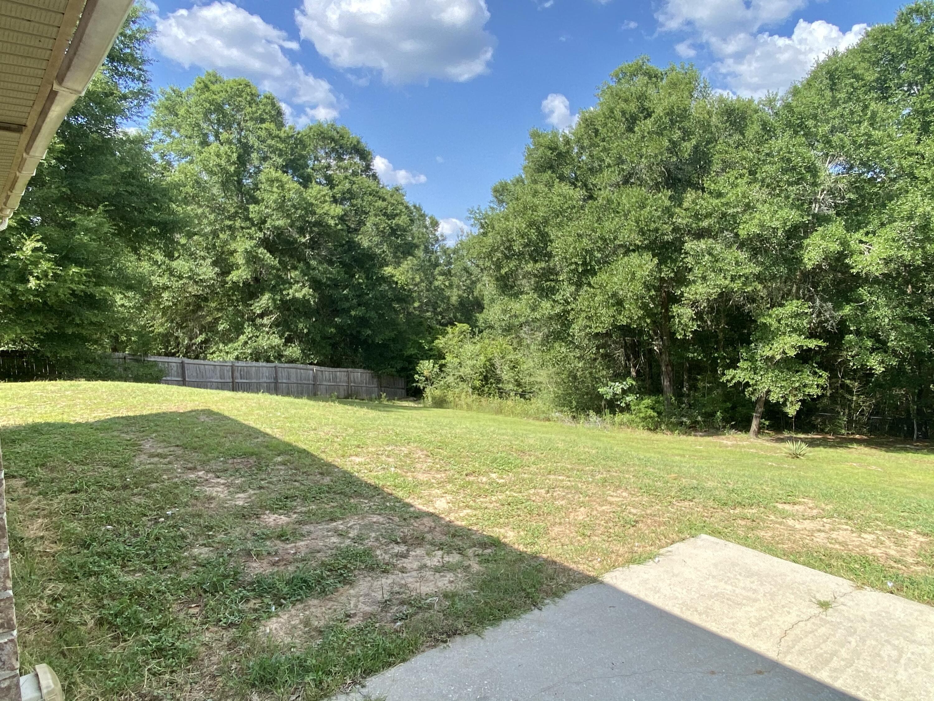 SILVER SPRINGS EST - Residential