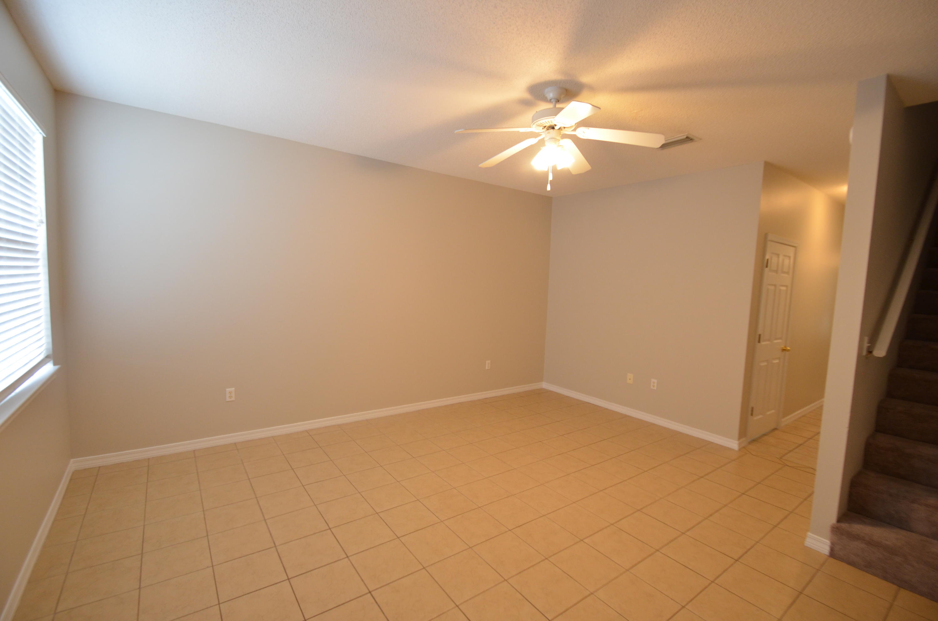 PORT DIXIE - Residential Lease