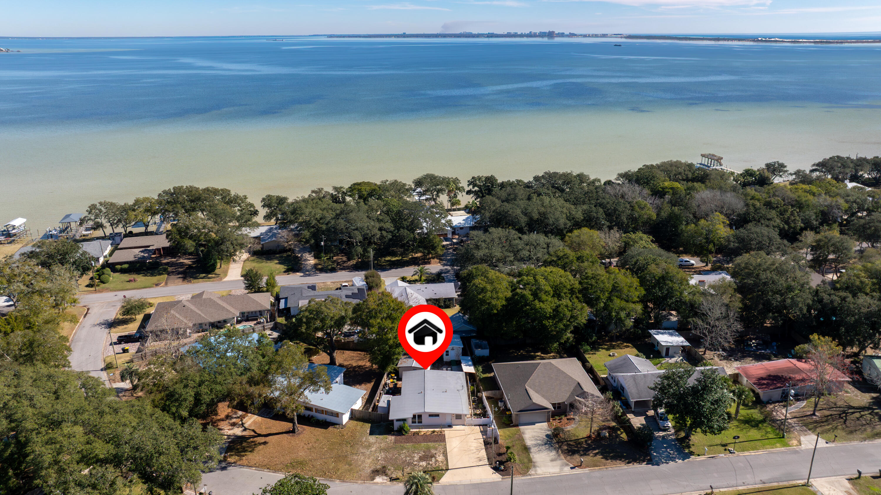 ELLIOTTS POINT 7TH ADDN - Residential