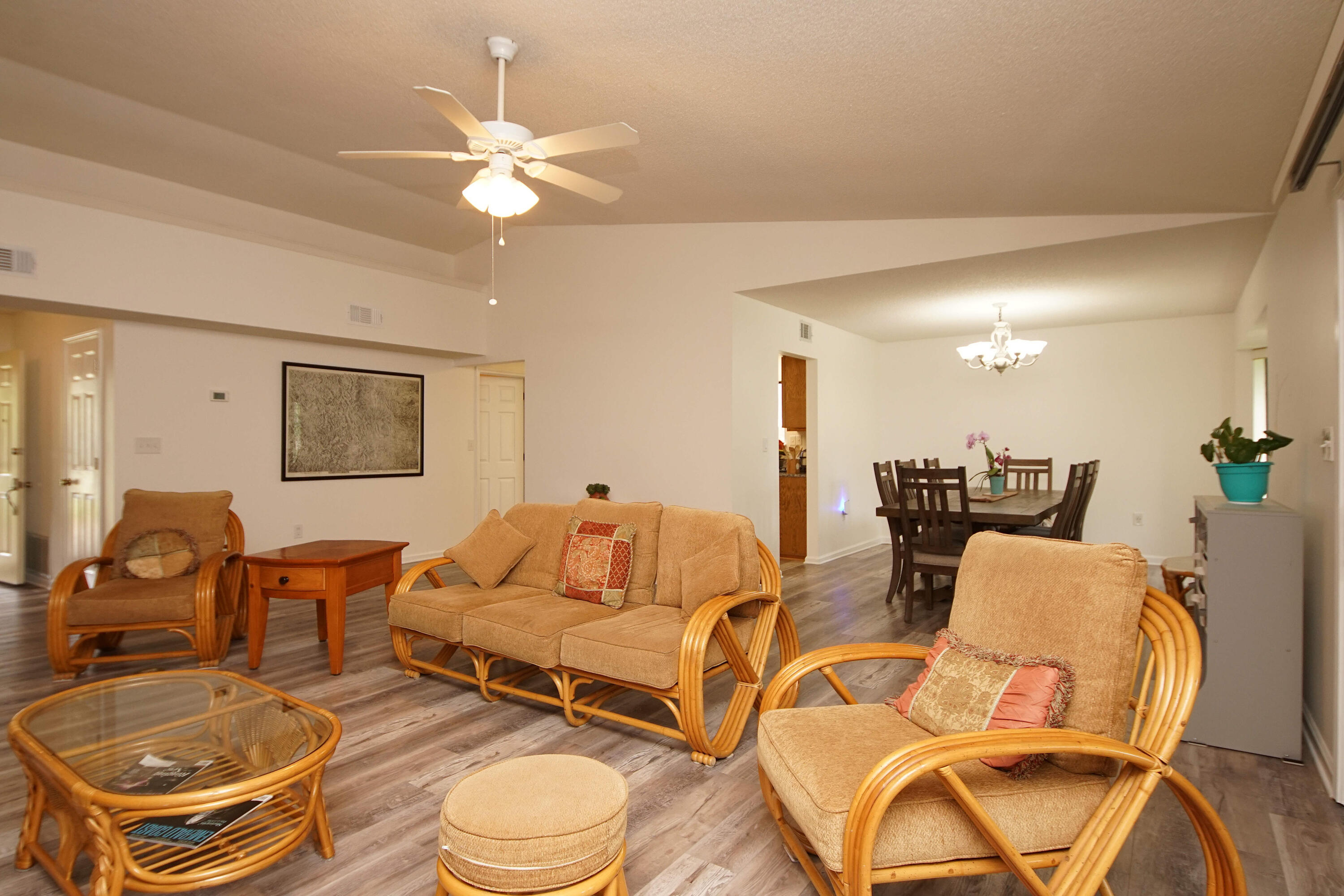 ROCKYWOOD PH 4 - Residential Lease