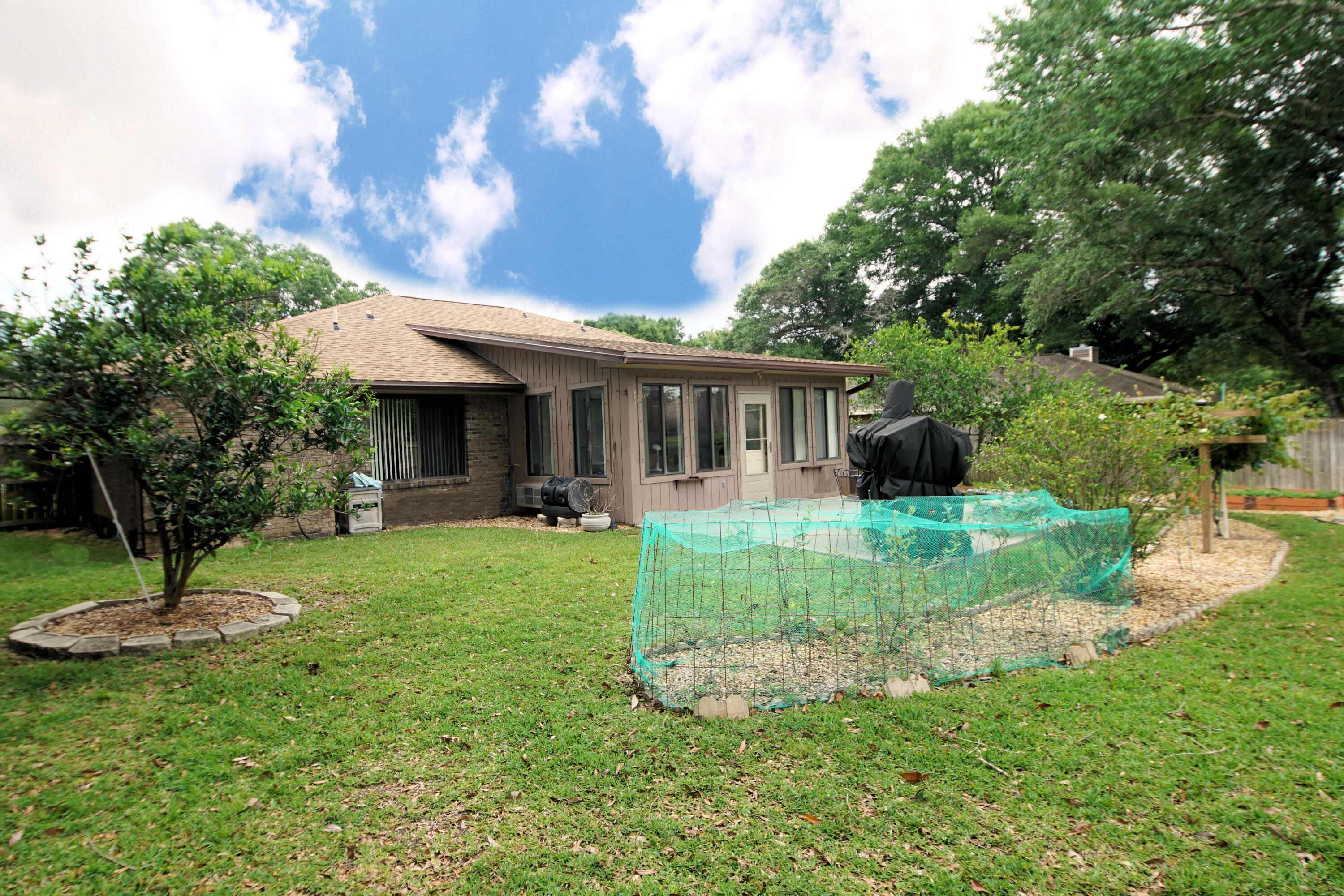 ROCKYWOOD PH 4 - Residential Lease