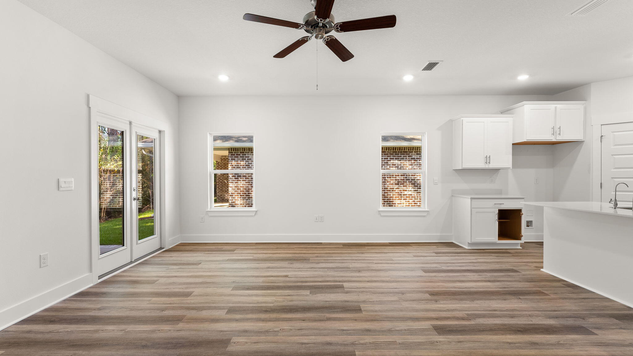 Holley Grove - Residential Lease