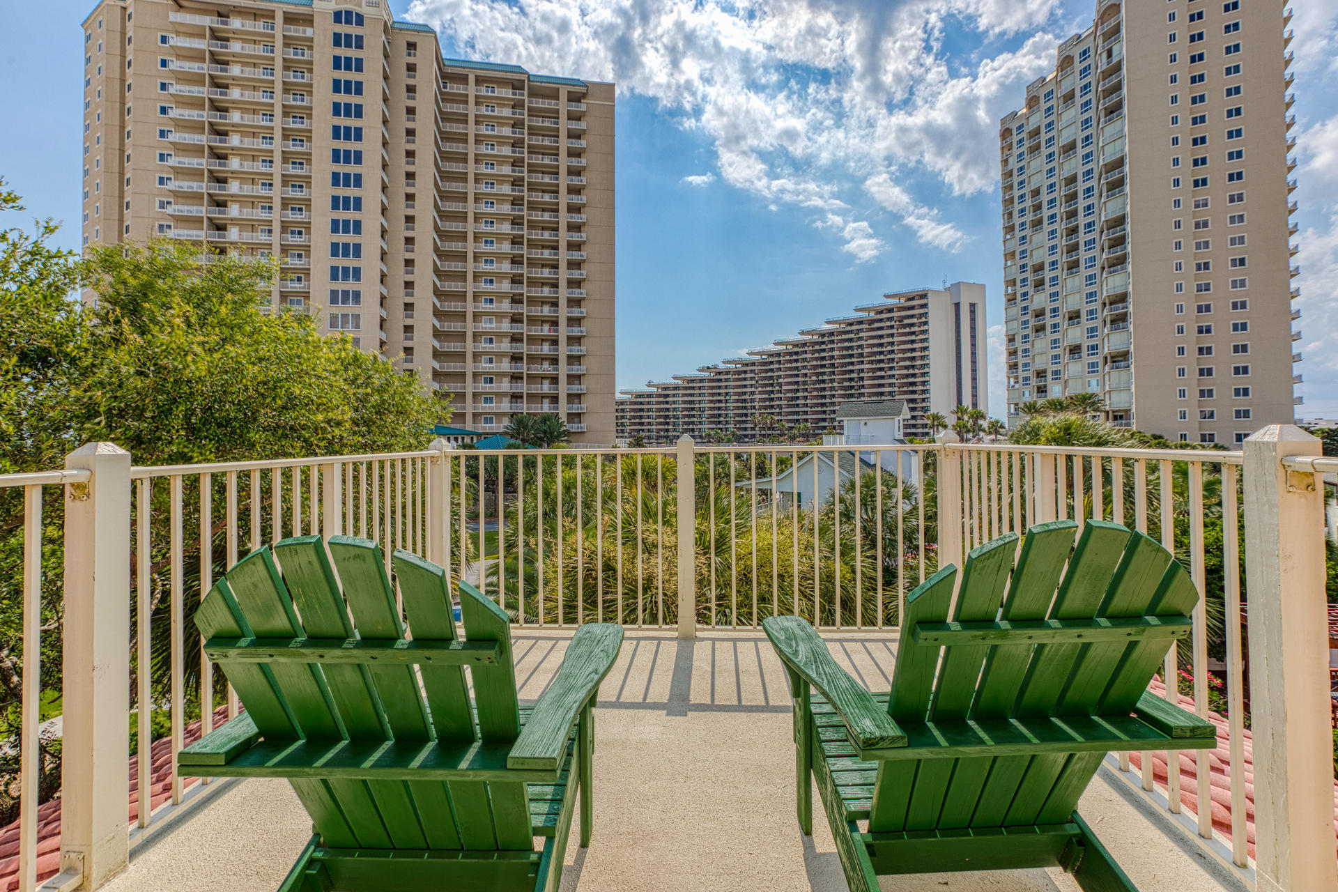 WINDANCER SHORES - Residential