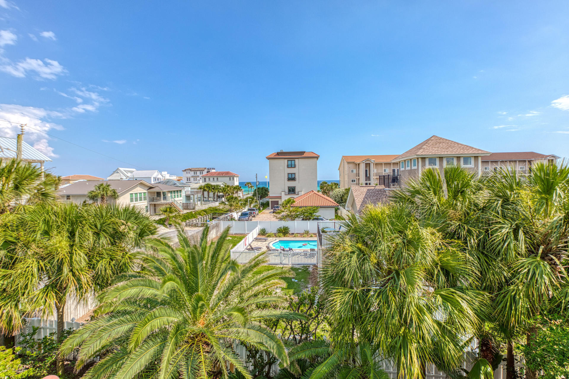 WINDANCER SHORES - Residential