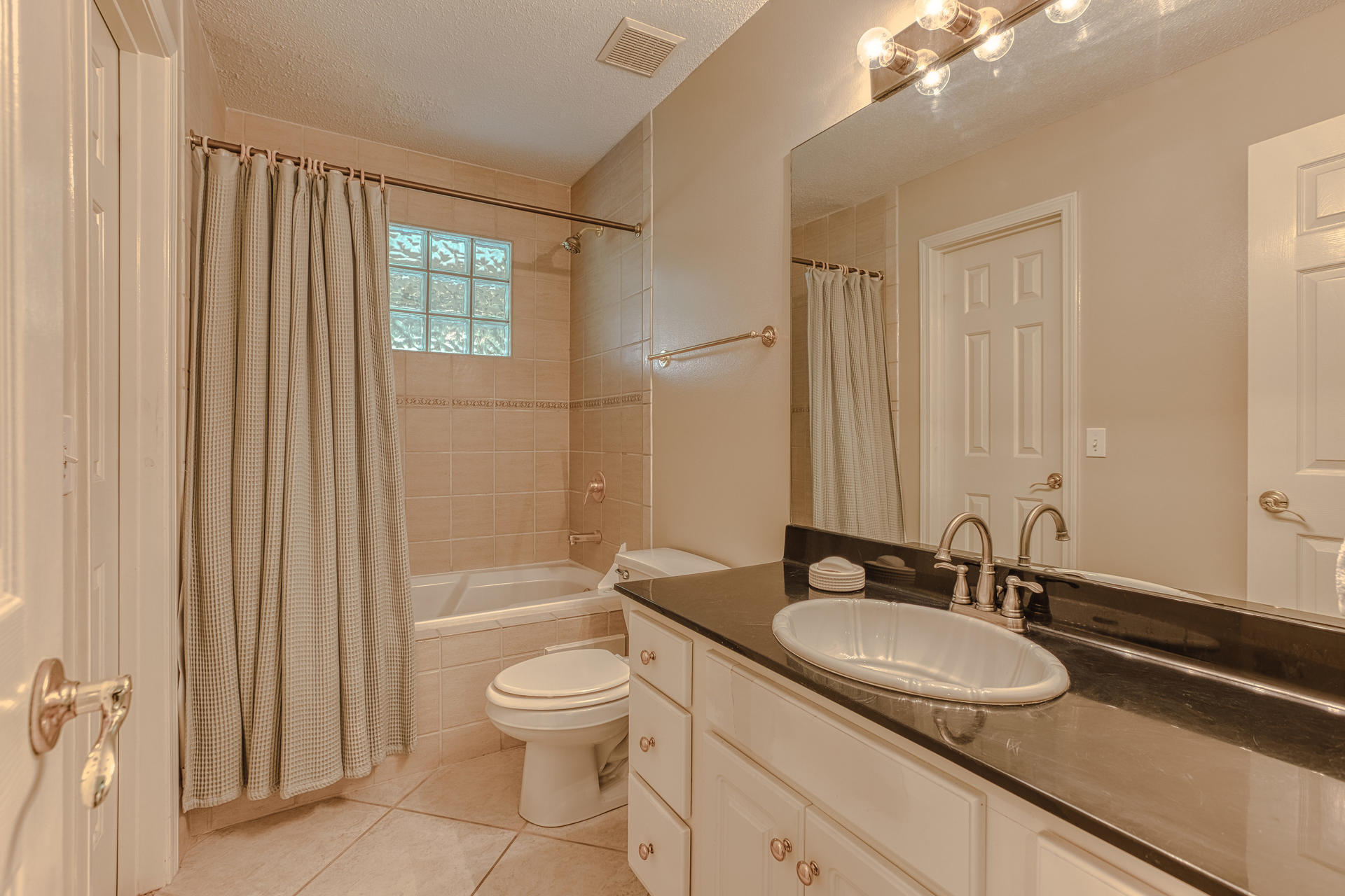 WINDANCER SHORES - Residential