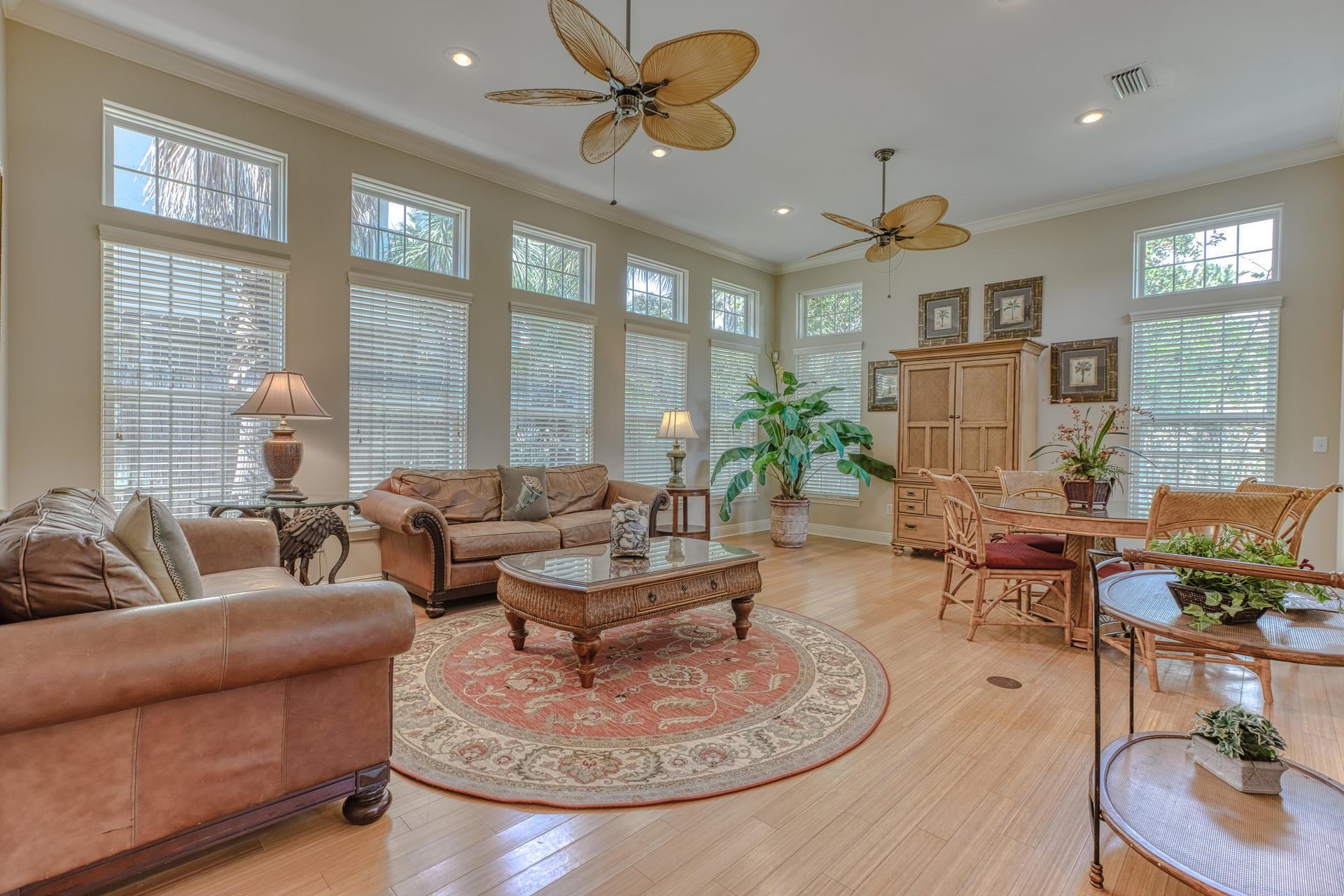 WINDANCER SHORES - Residential