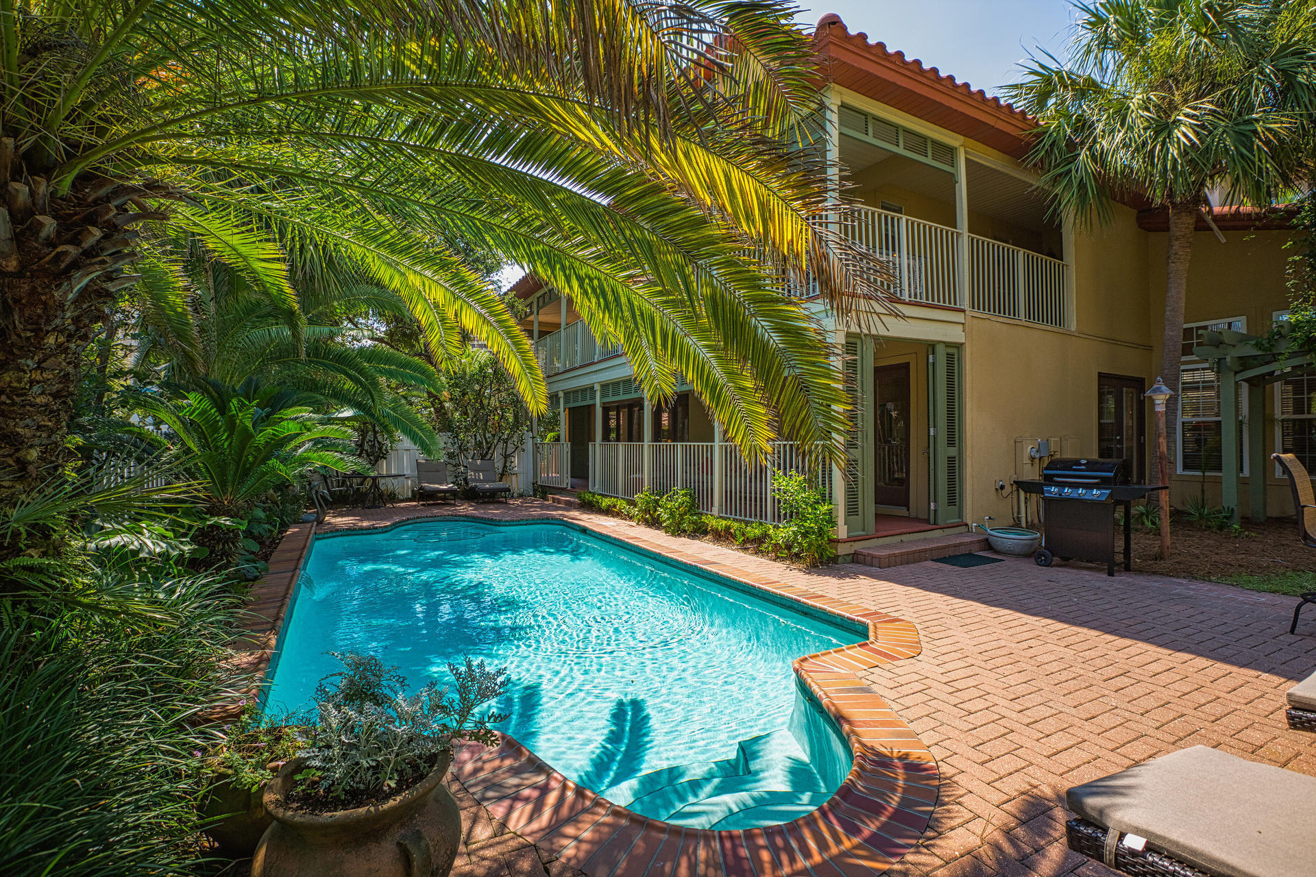 WINDANCER SHORES - Residential