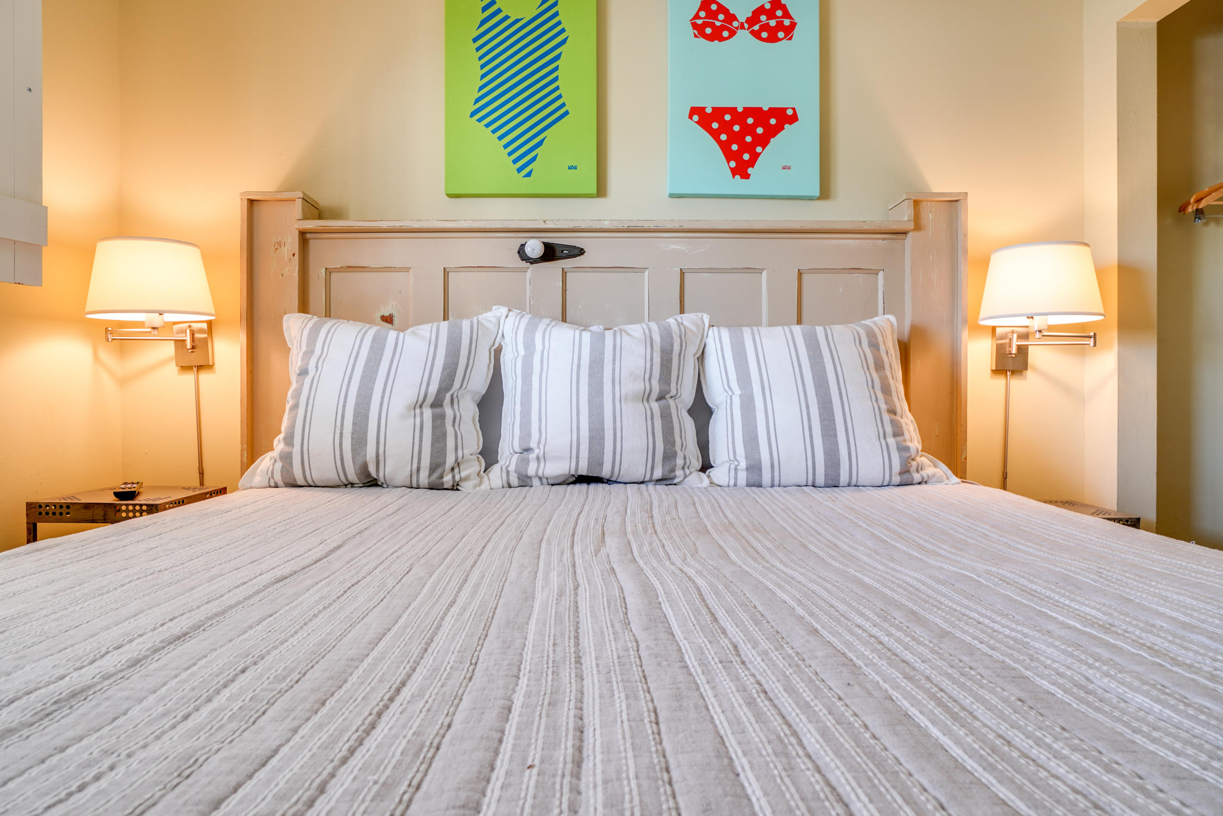 BEACHSIDE CONDO AT SEAGROVE - Residential