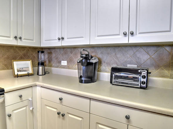 LEEWARD KEY - Residential