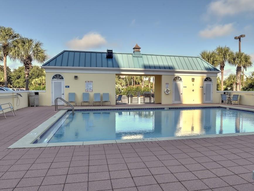 LEEWARD KEY - Residential