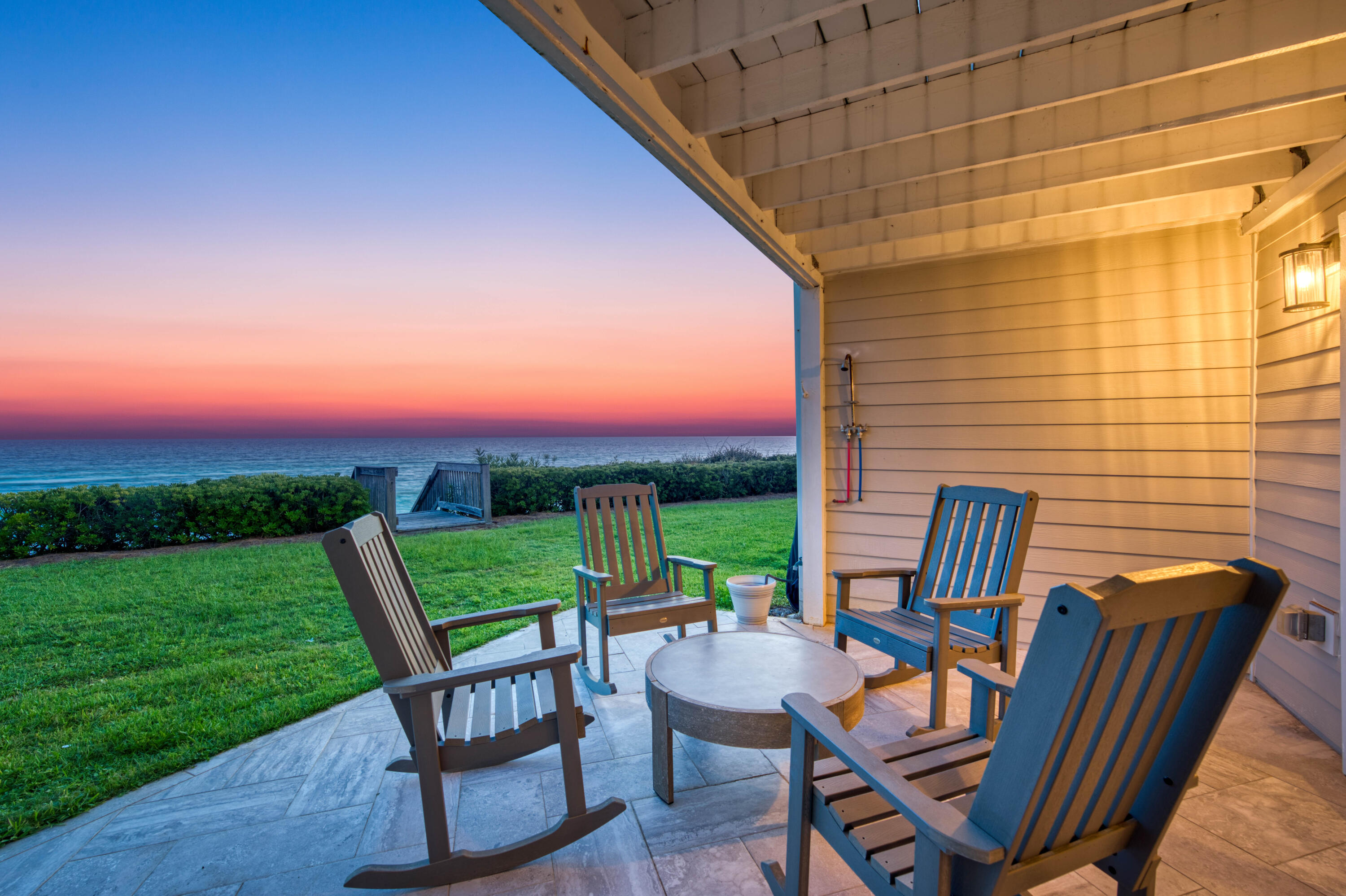 Seashadows Townhomes - Residential