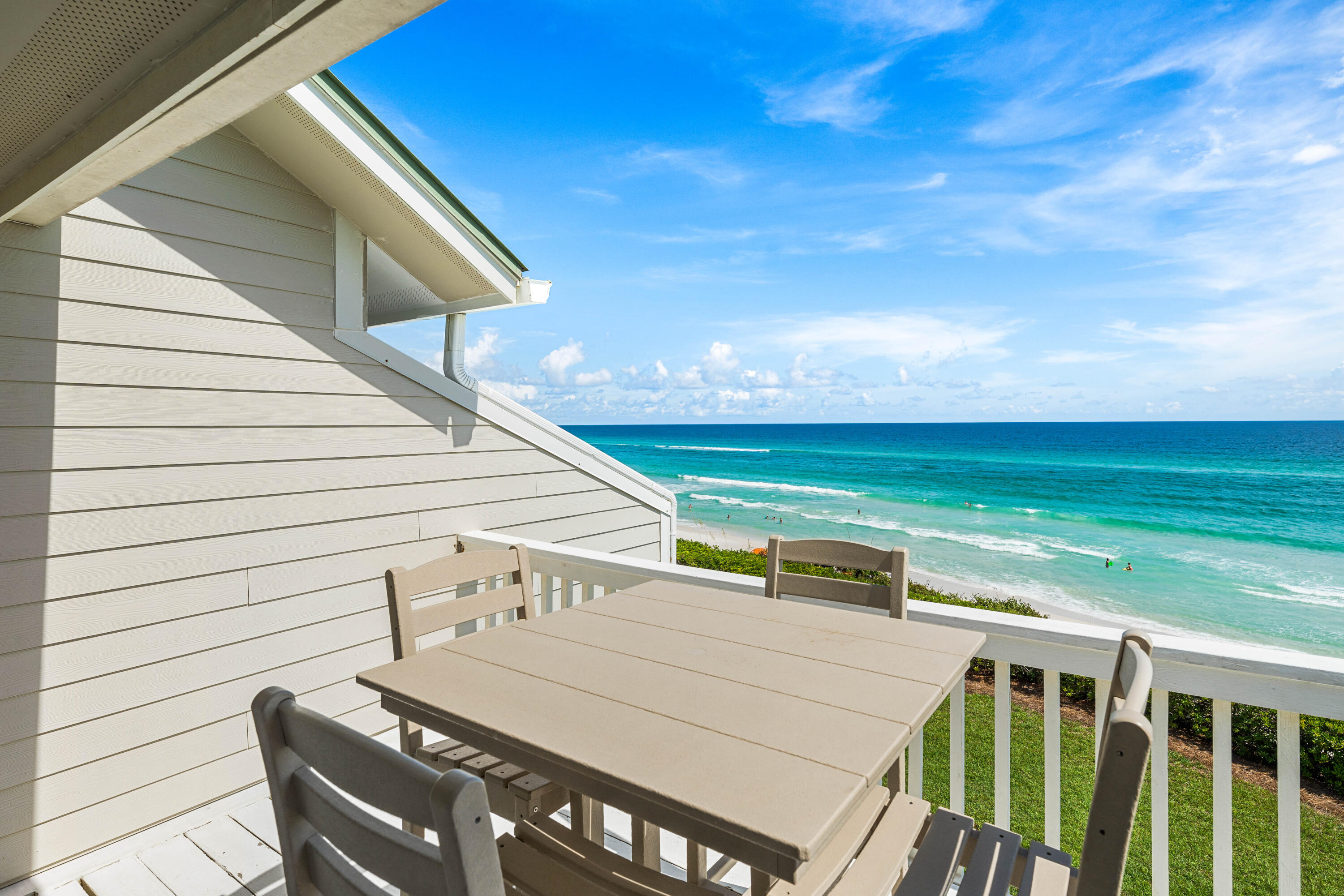 Seashadows Townhomes - Residential