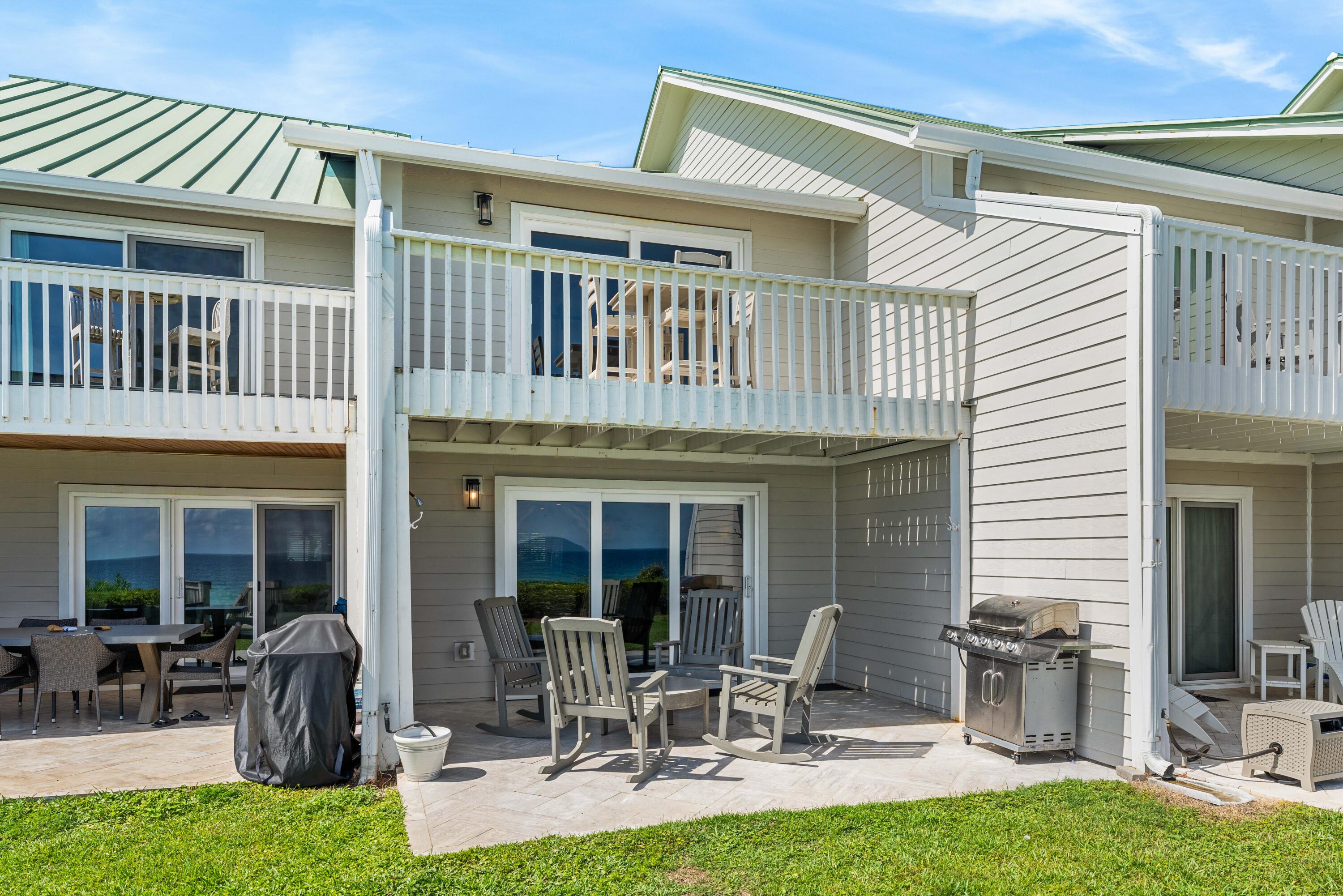 Seashadows Townhomes - Residential