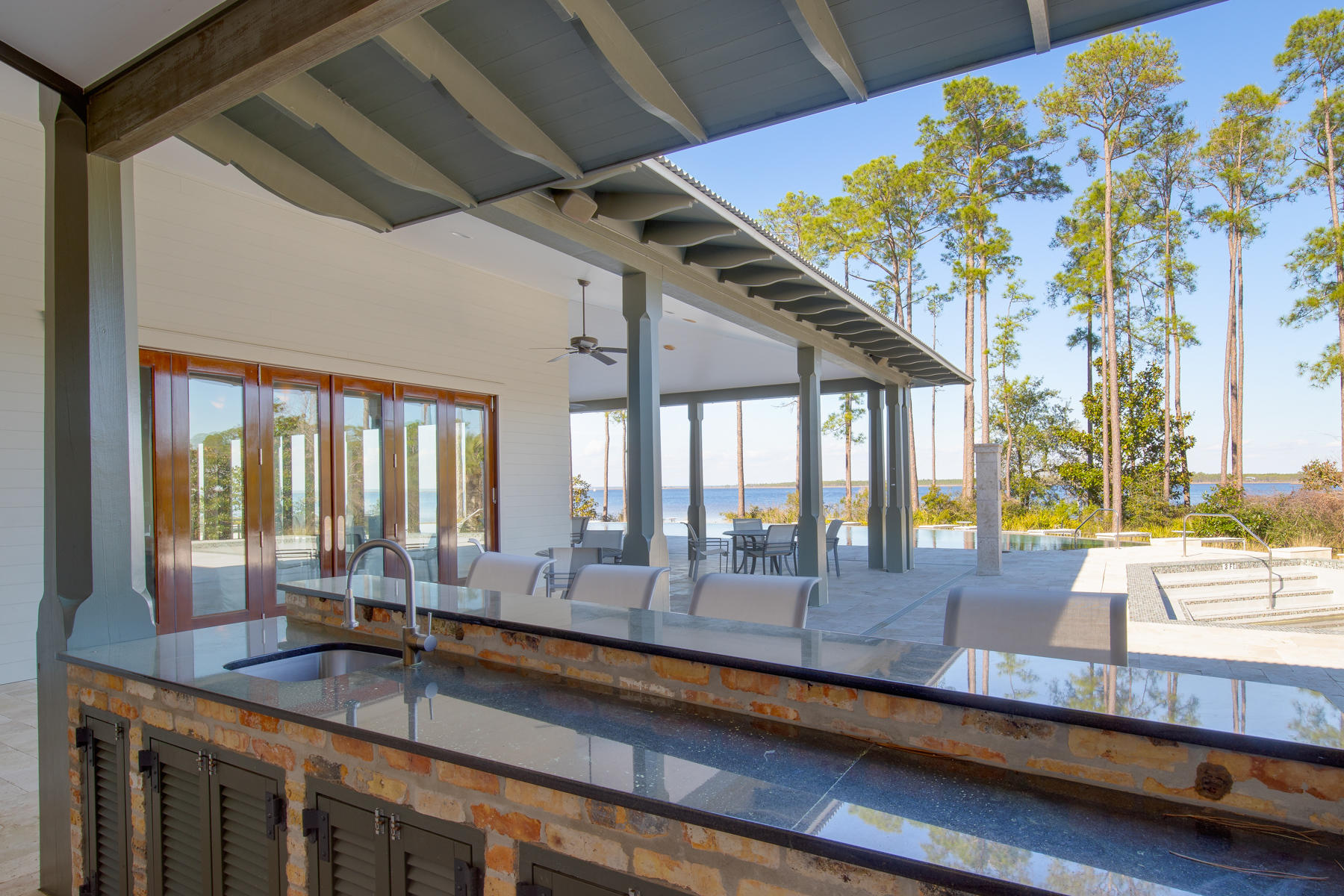 CHURCHILL OAKS - Residential