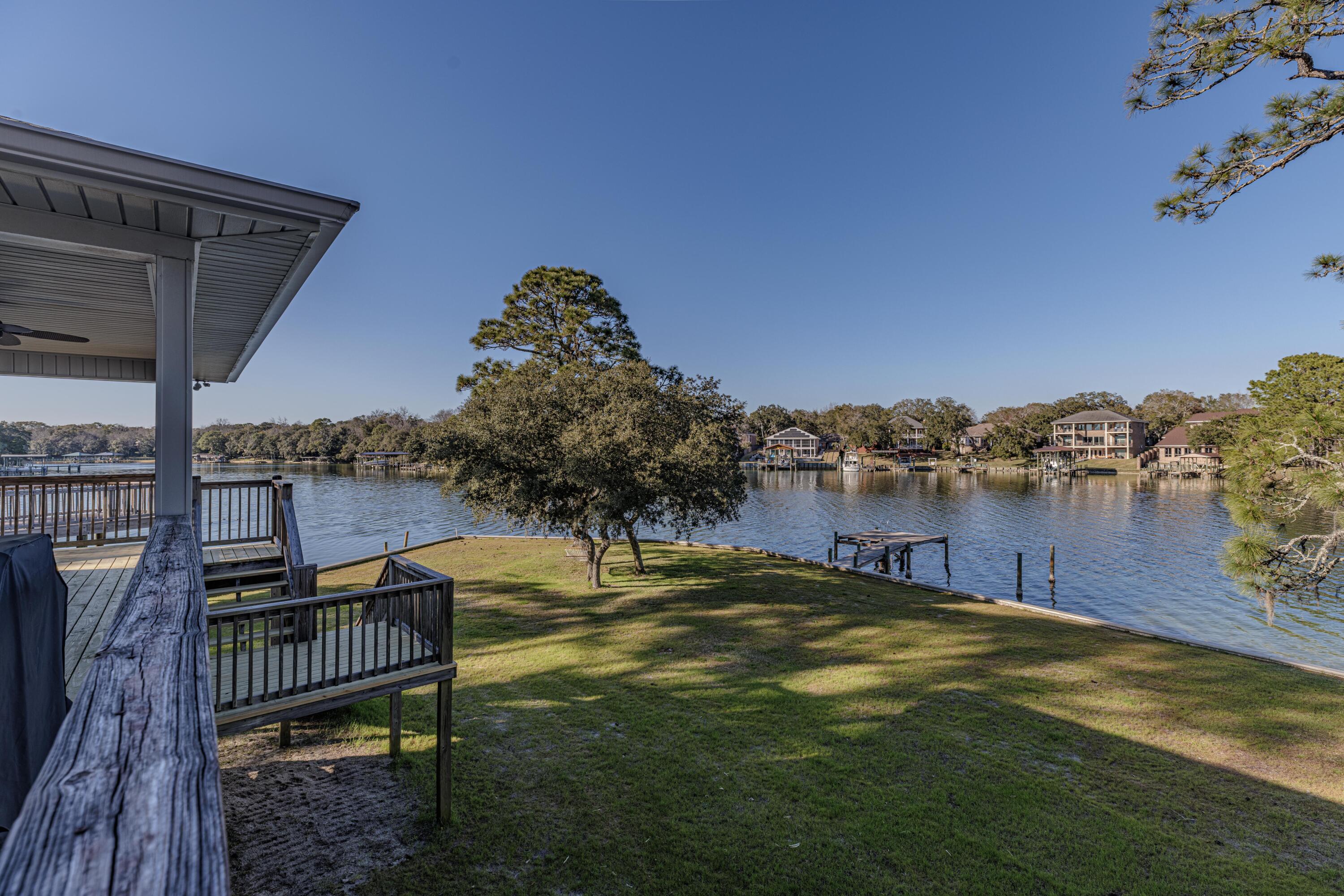 WATERS BEACH S/D LOTS 11 & 12 BLK 2 - Residential