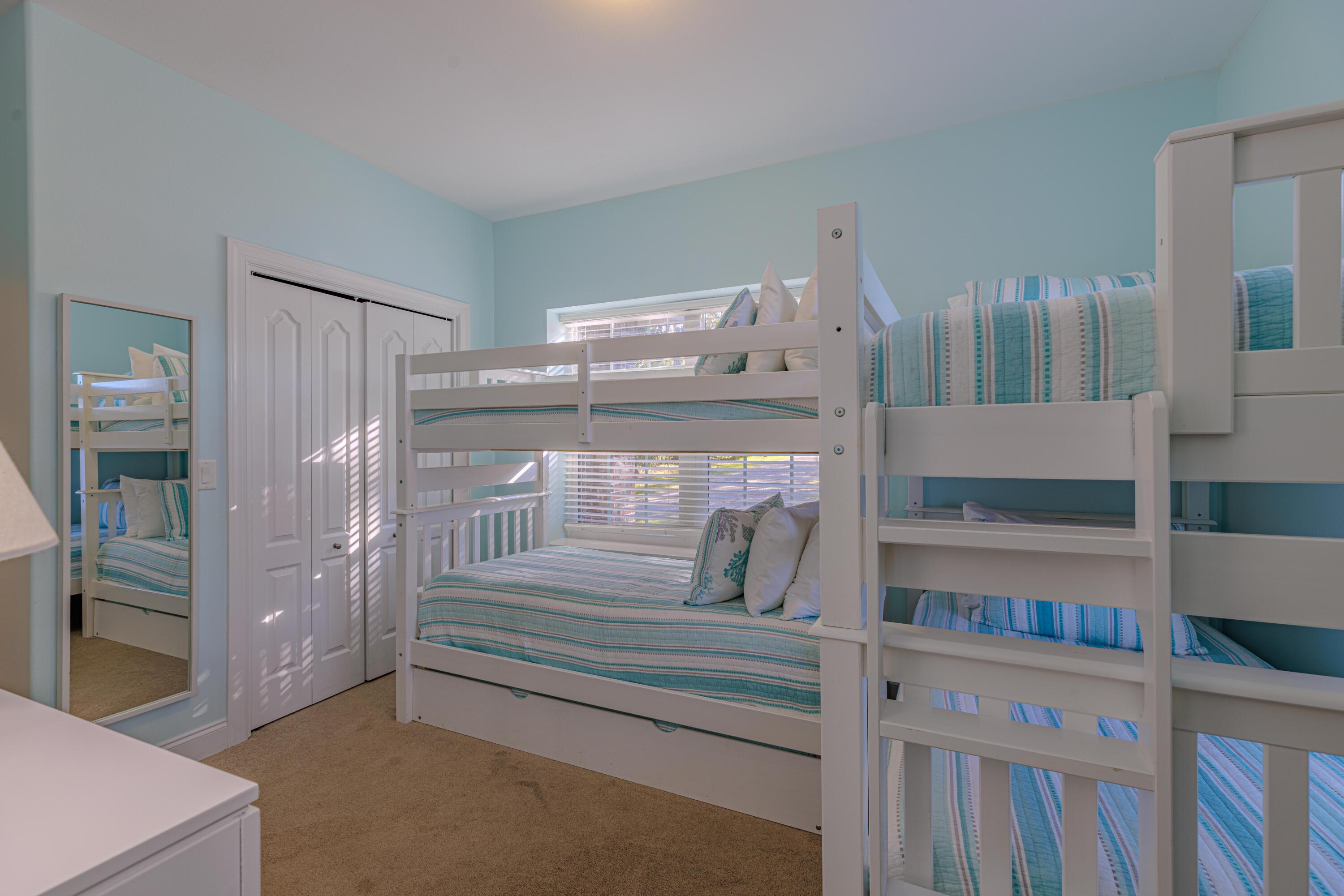 WATERS BEACH S/D LOTS 11 & 12 BLK 2 - Residential