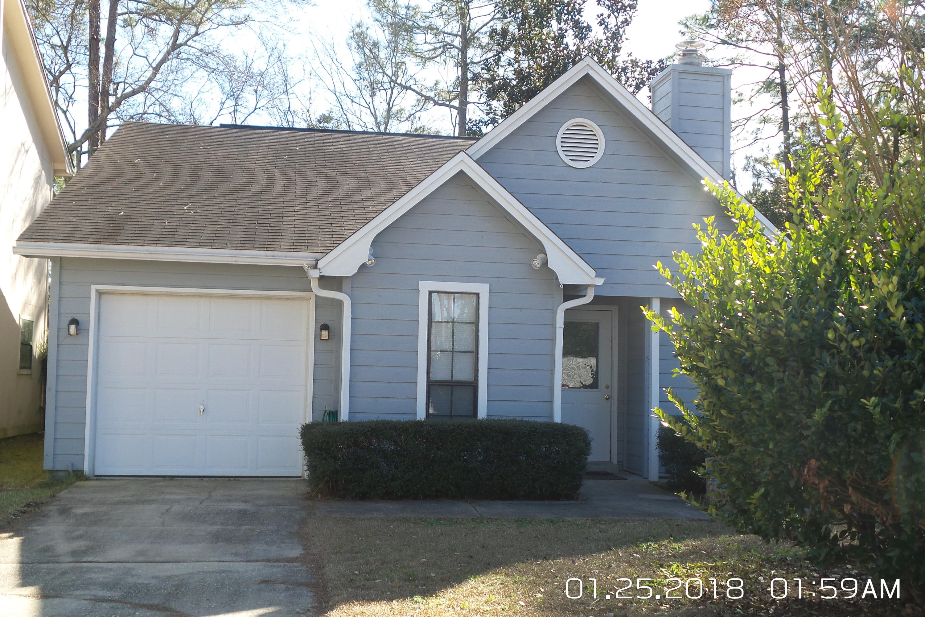 KELLY HILL ESTATES - Residential Lease